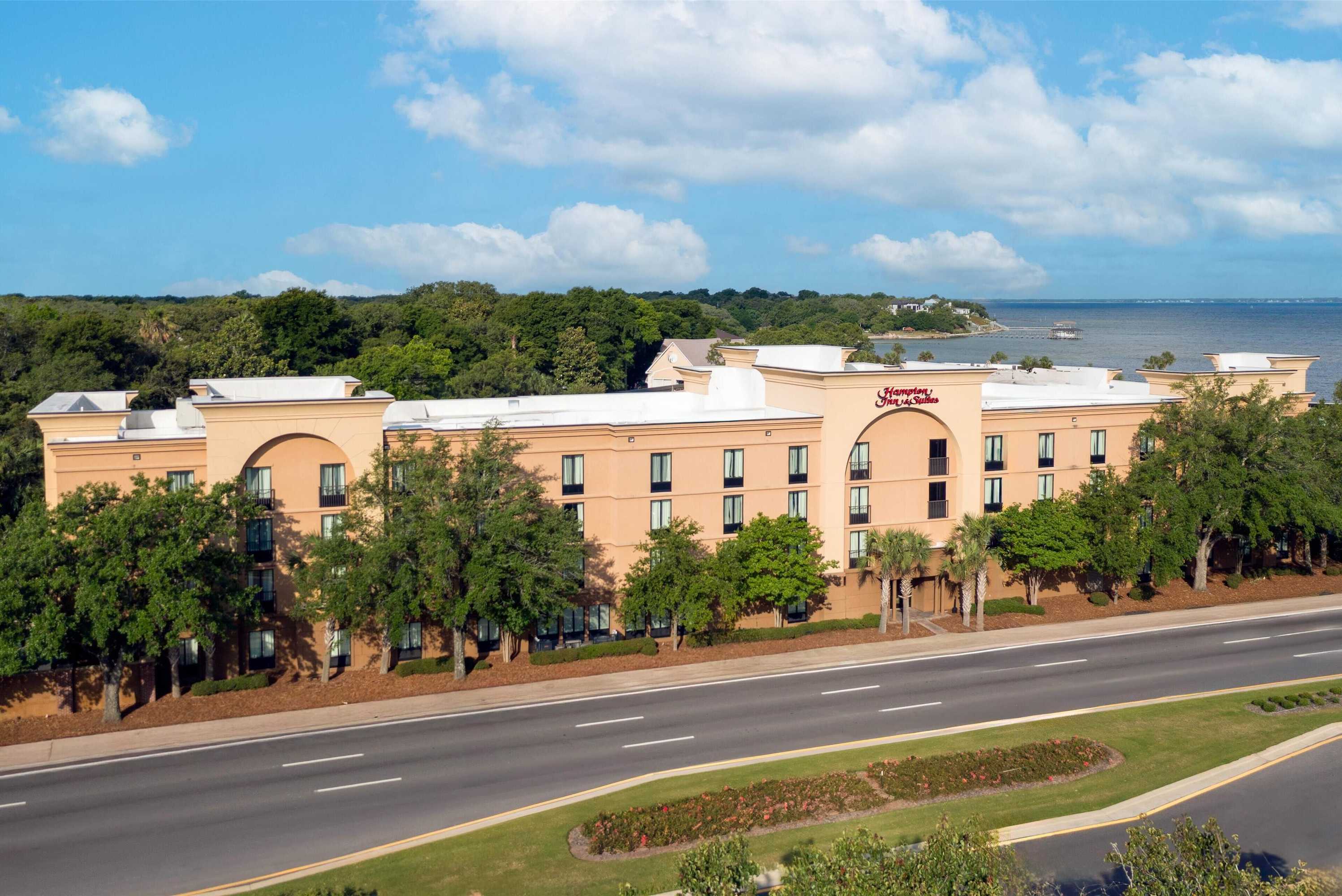 Gift card for Hampton Inn & Suites Pensacola/gulf Breeze