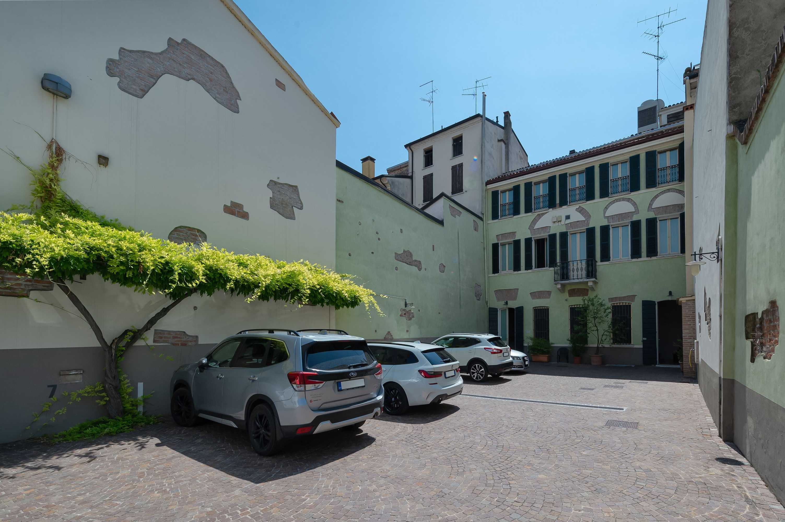 Gift card for Hotel Mantegna Stazione Gift card for Hotel Mantegna Stazione