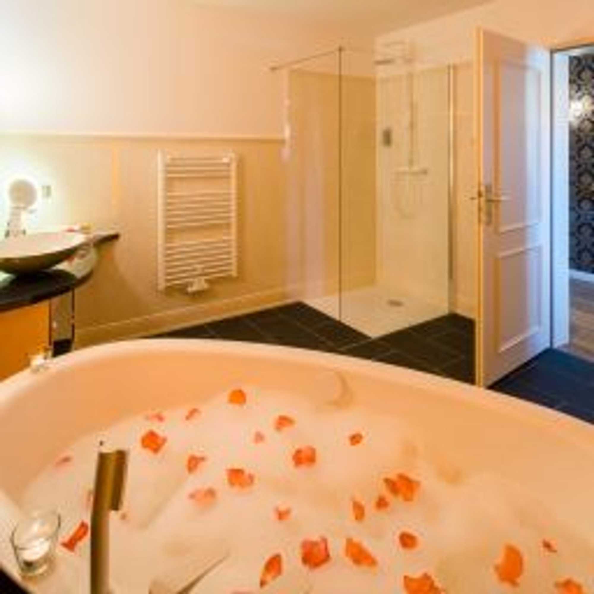 Gift card for Schlosshotel Klaffenbach Gift card for Schlosshotel Klaffenbach