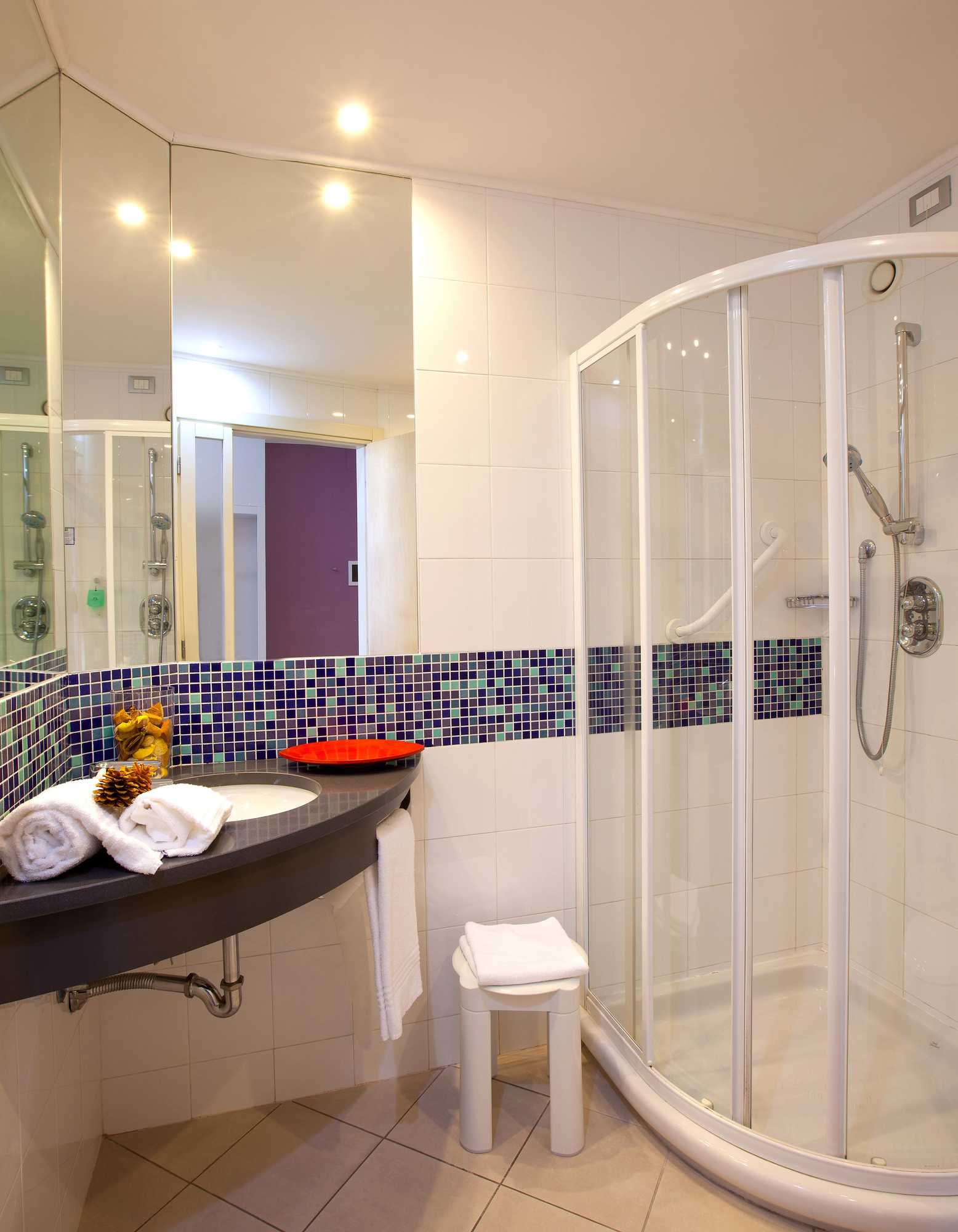 Gift card for Holiday Inn Express Reggio Emilia by Ihg Gift card for Holiday Inn Express Reggio Emilia by Ihg