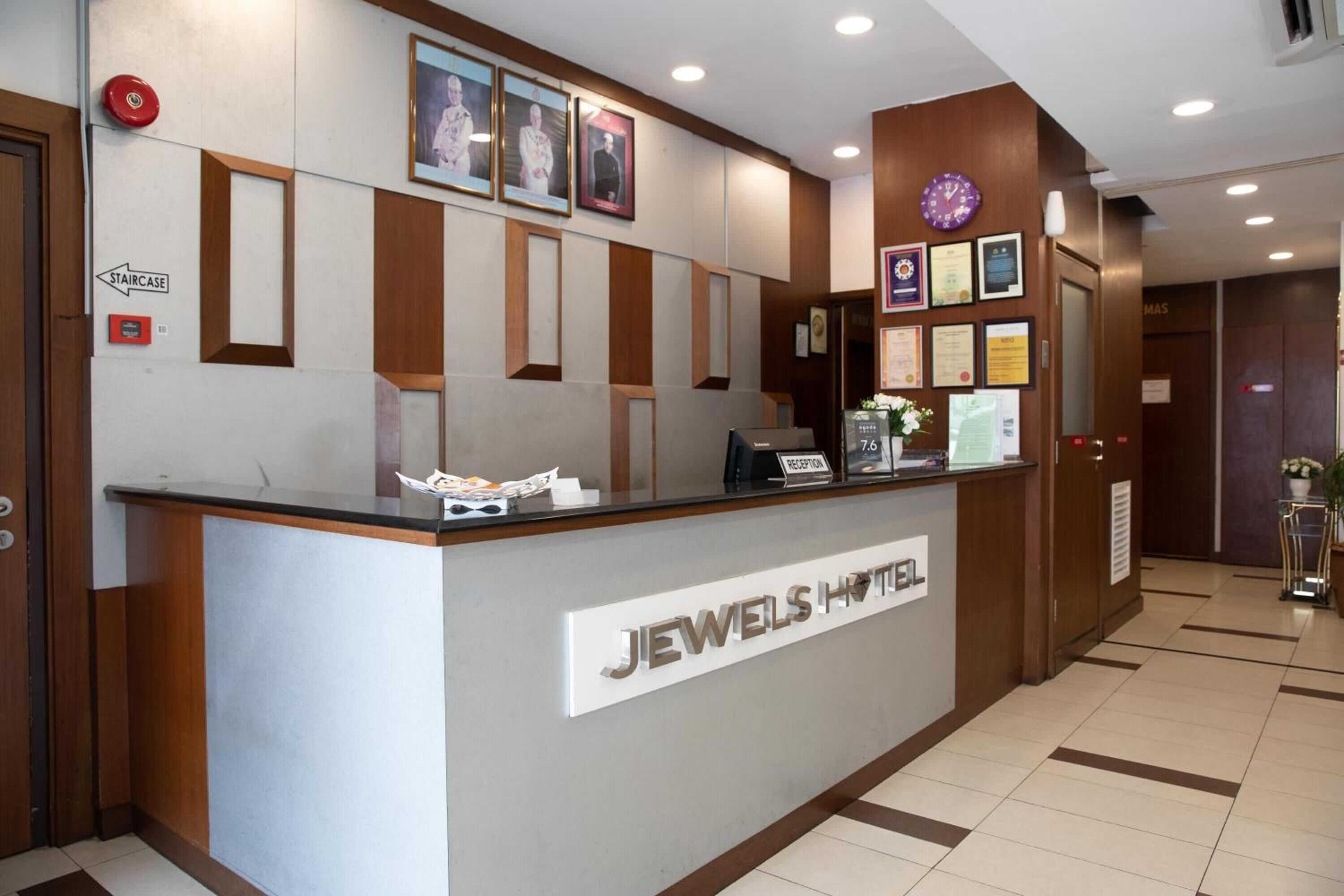 Gift card for Jewels Hotel Gift card for Jewels Hotel