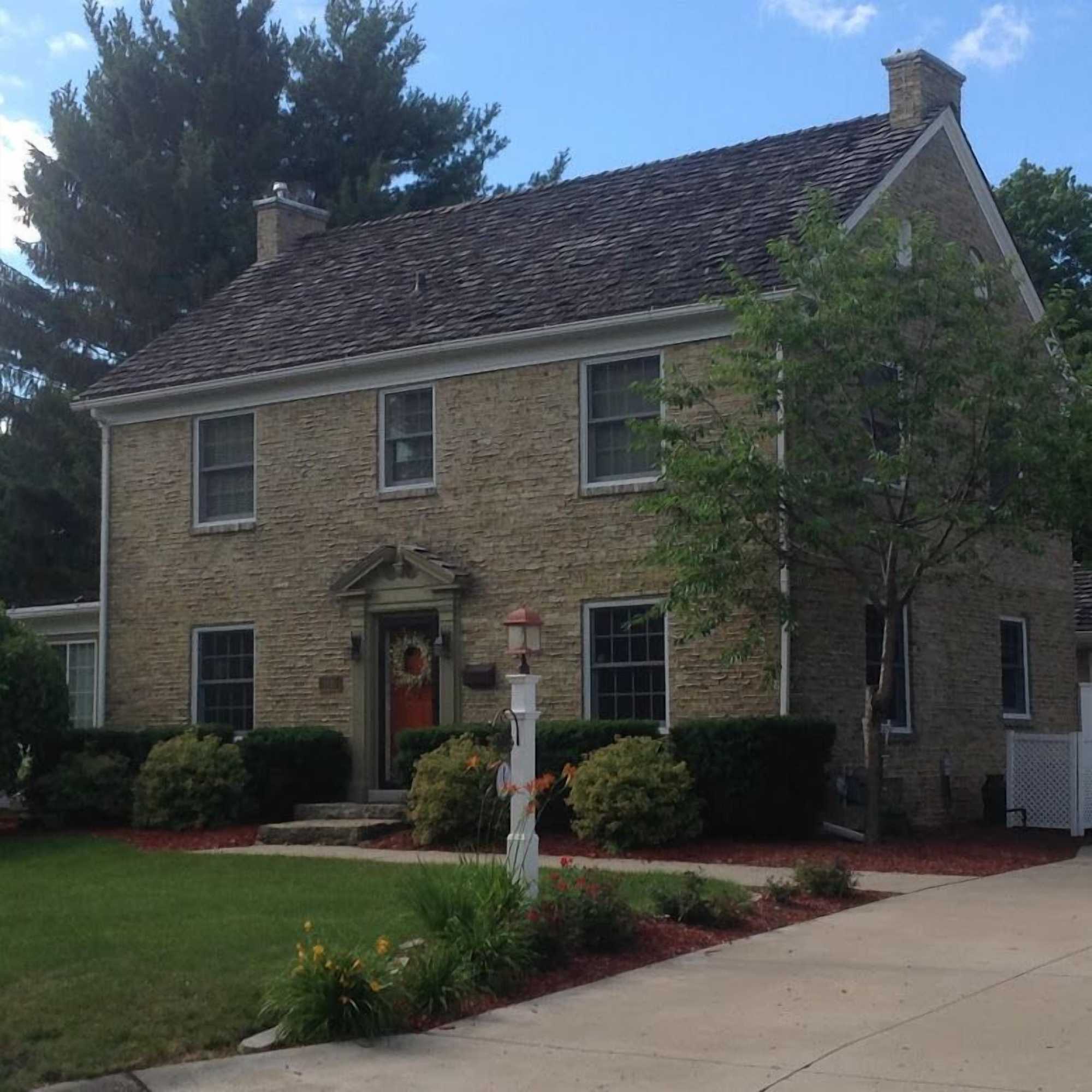 Gift card for 1810 Emerson House Bed & Breakfast - Adults Only Gift card for 1810 Emerson House Bed & Breakfast - Adults Only