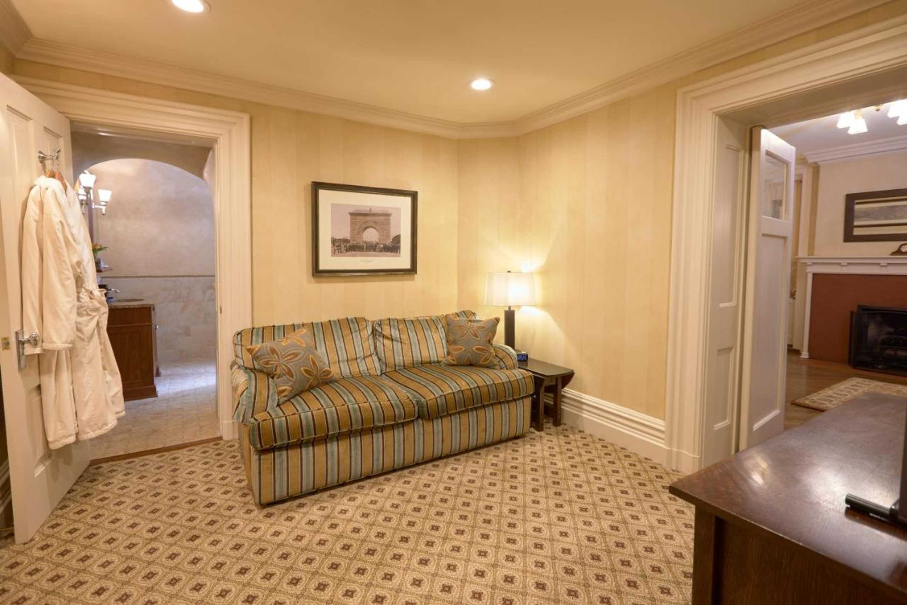 Gift card for Mansion Hill Inn