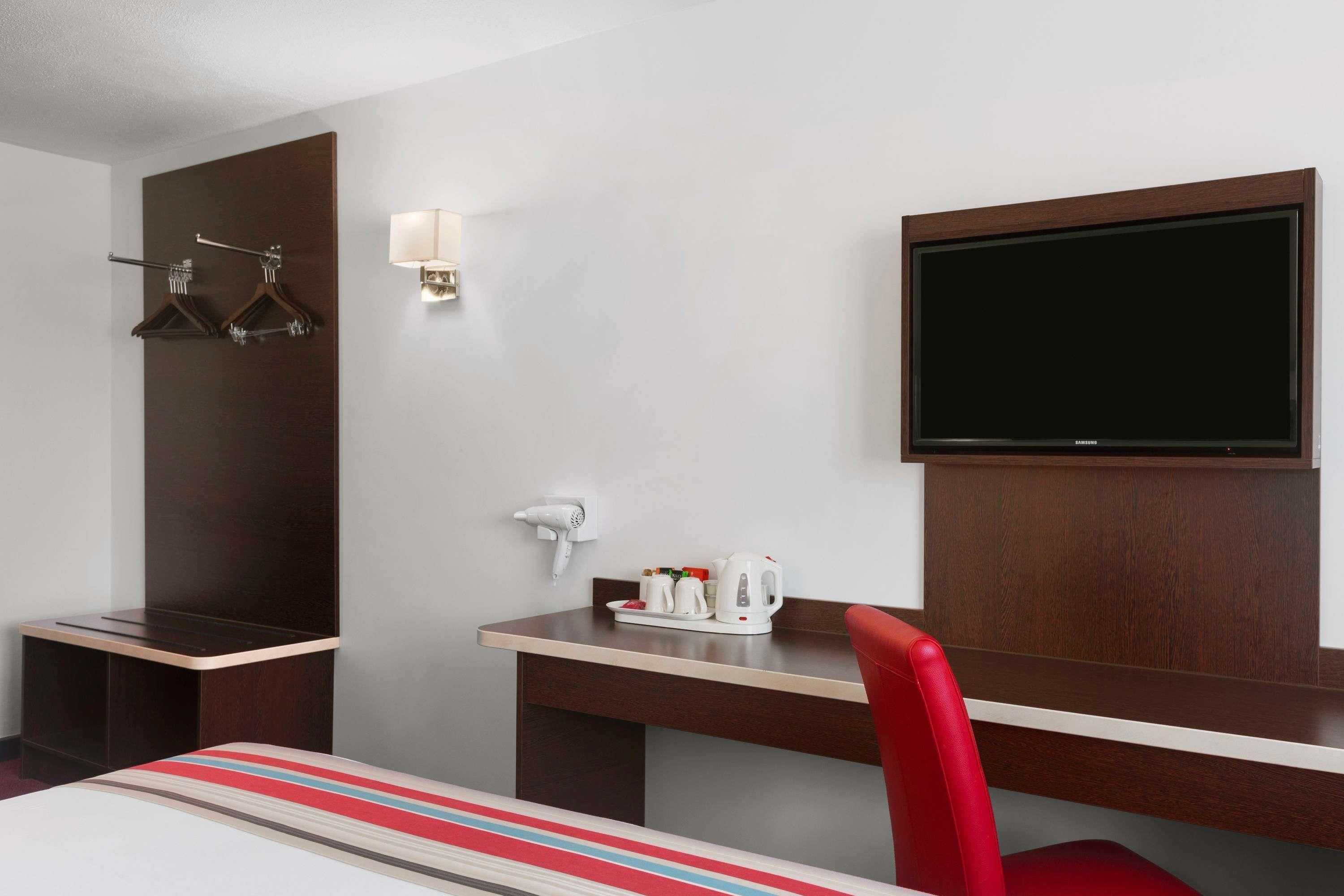 Gift card for Ramada by Wyndham Milton Keynes Gift card for Ramada by Wyndham Milton Keynes