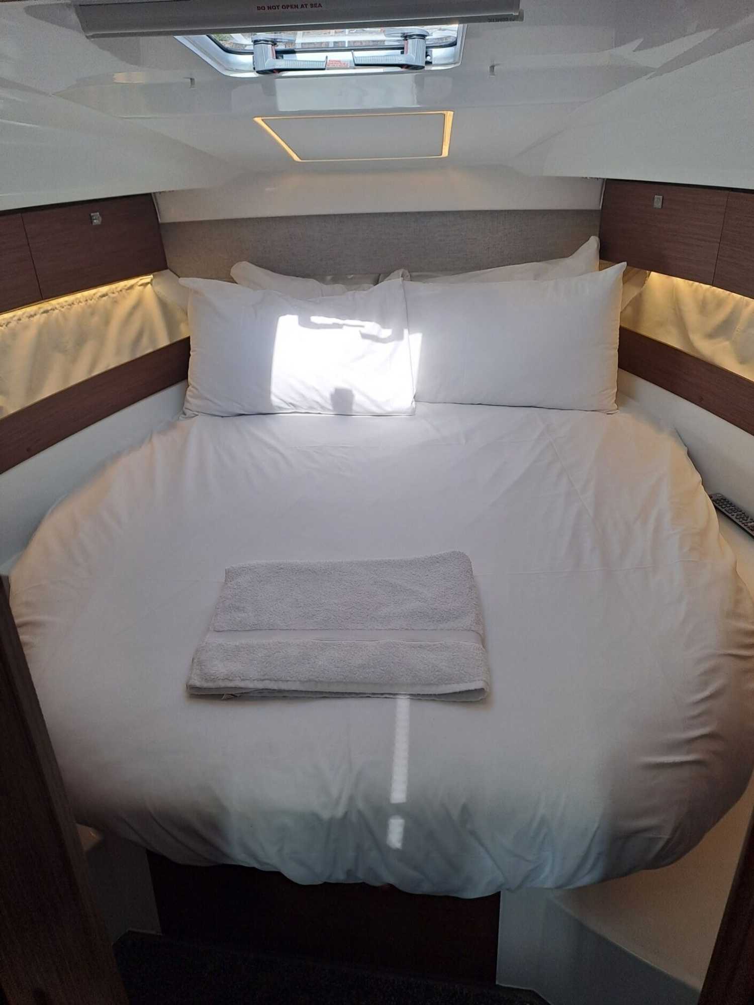 Gift card for The Queen Phillippa