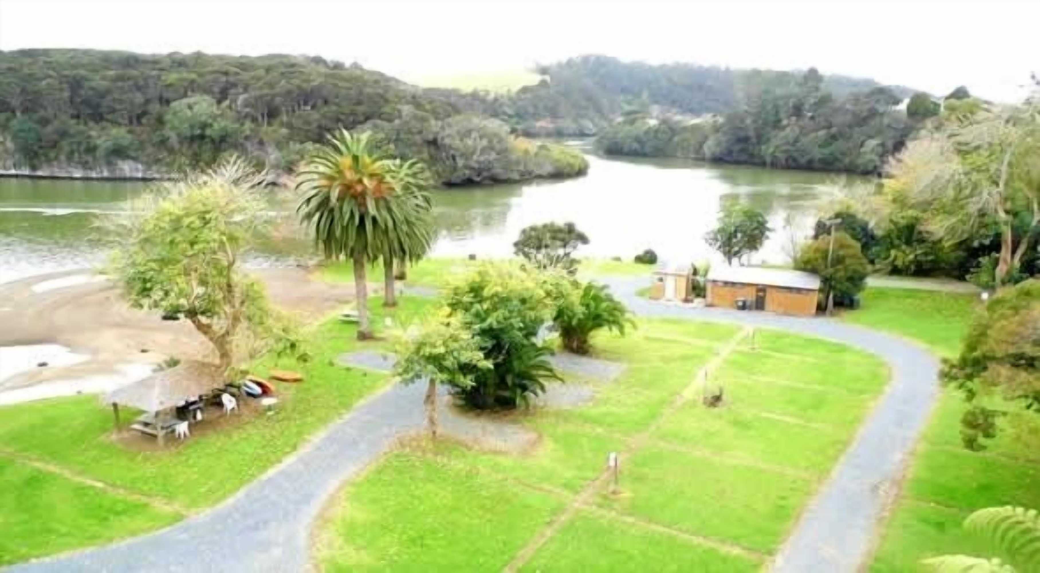 Gift card for Waterfalls Estate - Motel & Campground Gift card for Waterfalls Estate - Motel & Campground