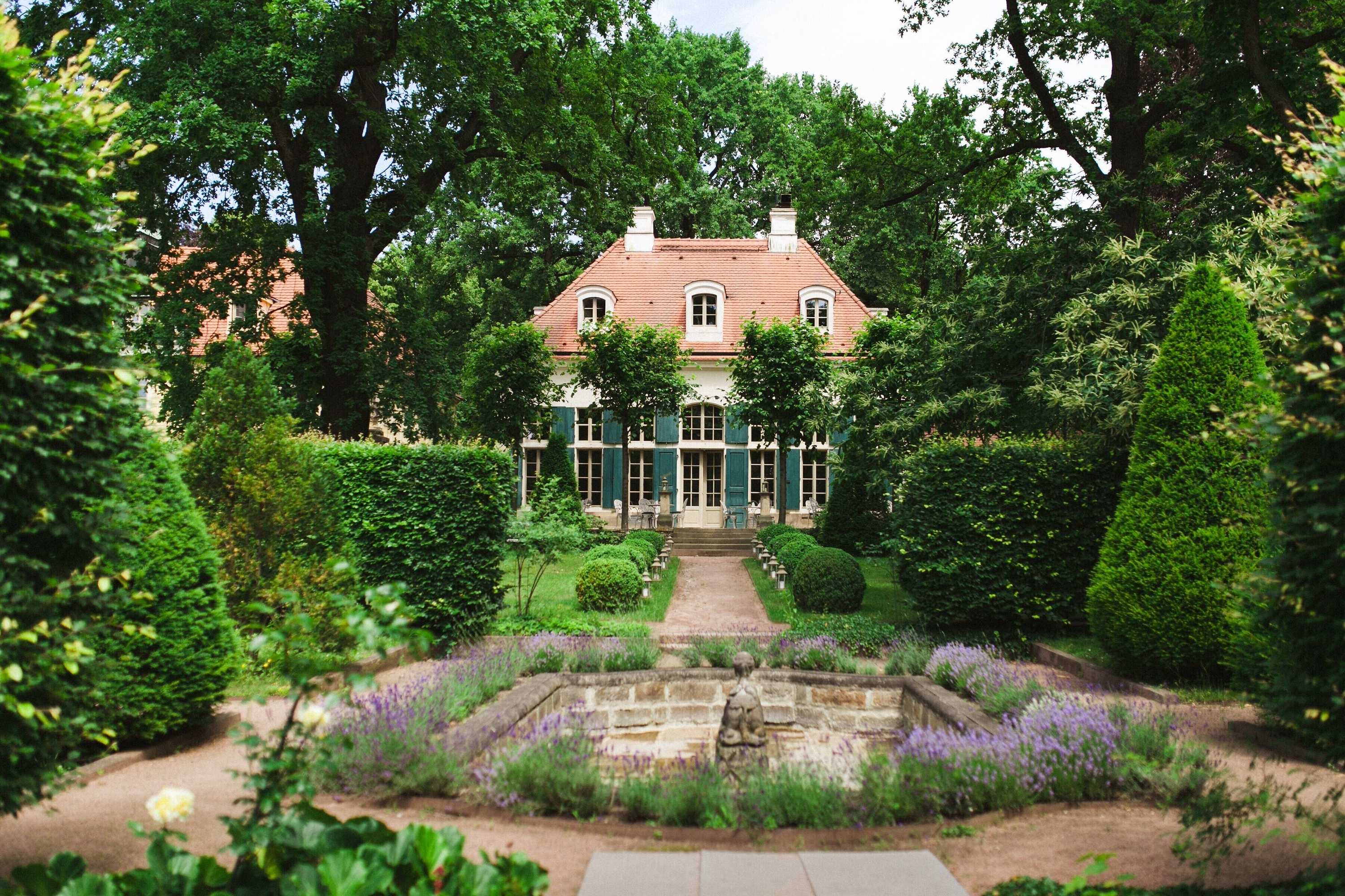 Gift card for Hotel Villa Sorgenfrei & Restaurant Atelier Sanssouci Gift card for Hotel Villa Sorgenfrei & Restaurant Atelier Sanssouci