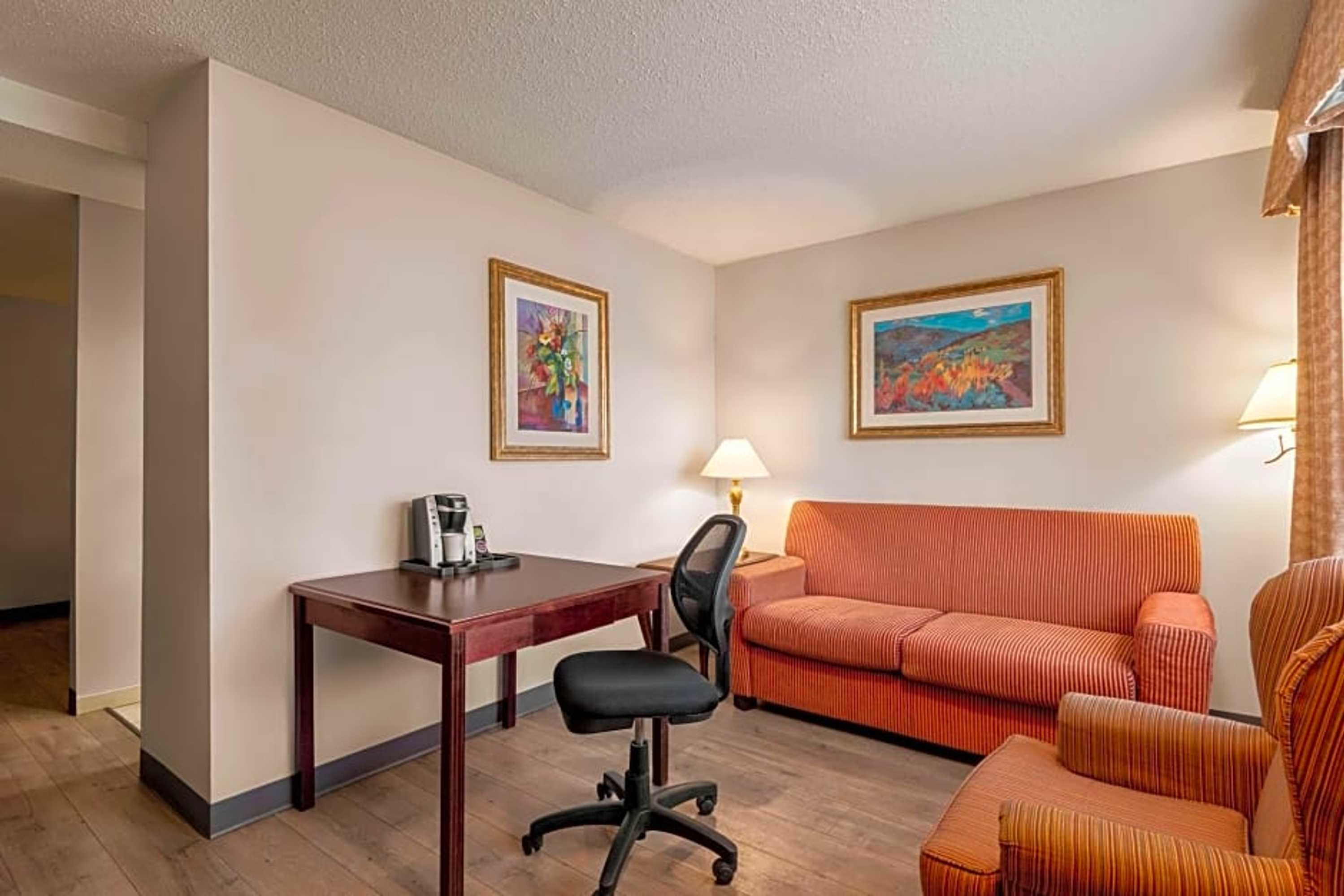 Gift card for Travelodge by Wyndham Abbotsford Bakerview Gift card for Travelodge by Wyndham Abbotsford Bakerview