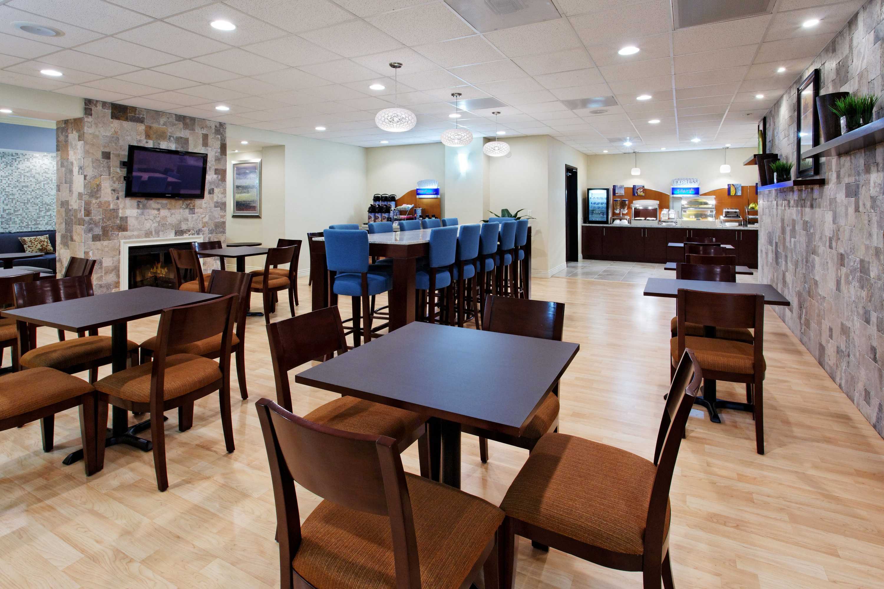 Gift card for Holiday Inn Express Benicia by Ihg Gift card for Holiday Inn Express Benicia by Ihg