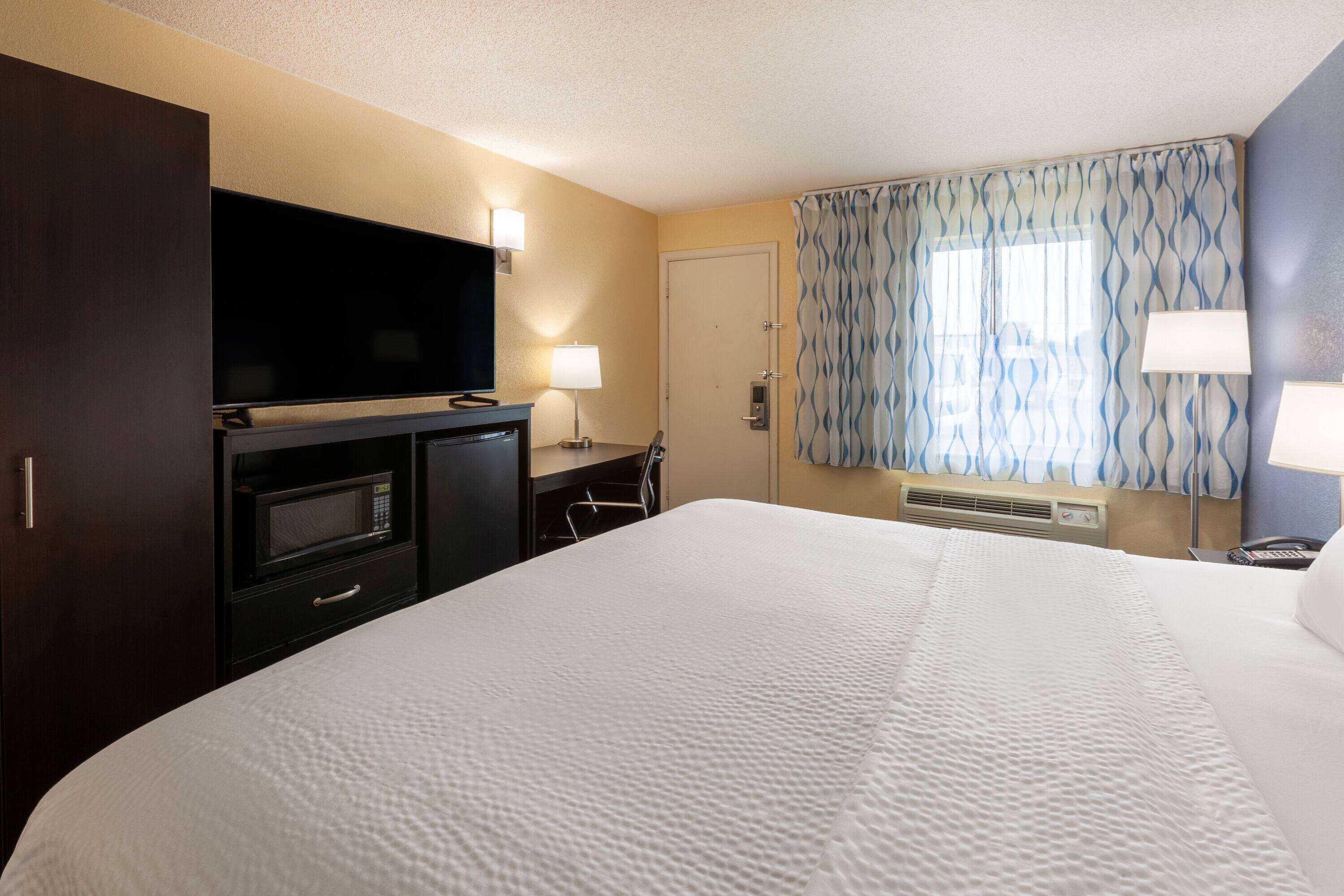 Gift card for Days Inn by Wyndham Charles Town/harpers Ferry Gift card for Days Inn by Wyndham Charles Town/harpers Ferry