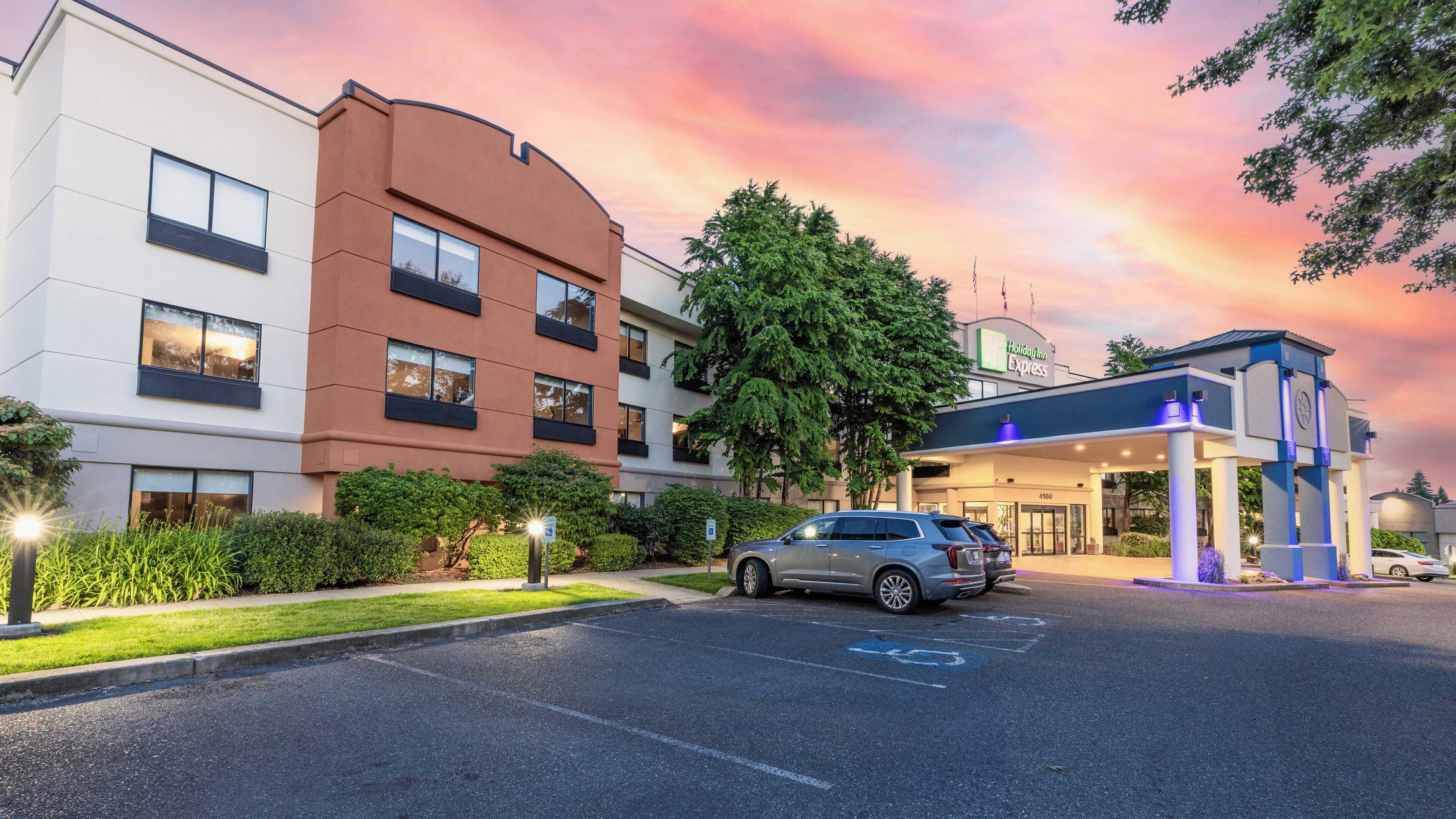 Gift card for Holiday Inn Express Bellingham by Ihg Gift card for Holiday Inn Express Bellingham by Ihg