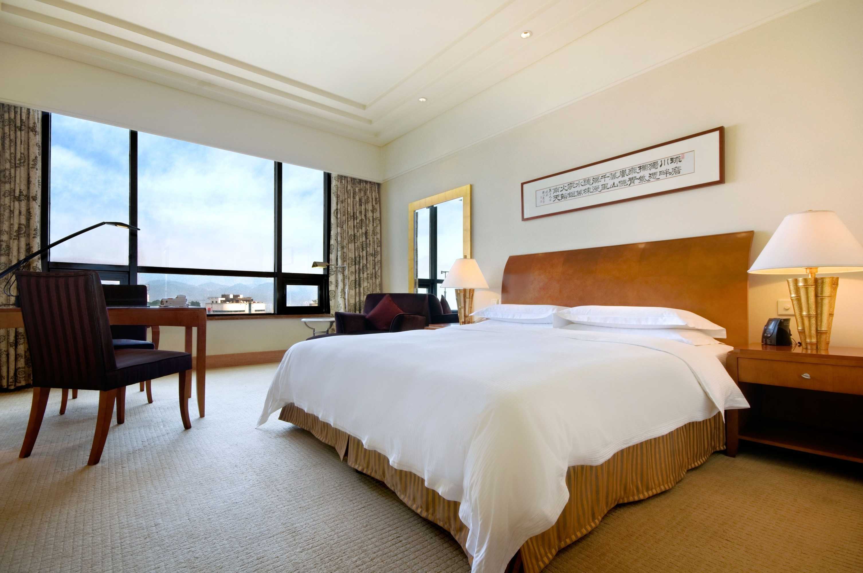 Gift card for Hilton Chongqing Hotel Gift card for Hilton Chongqing Hotel