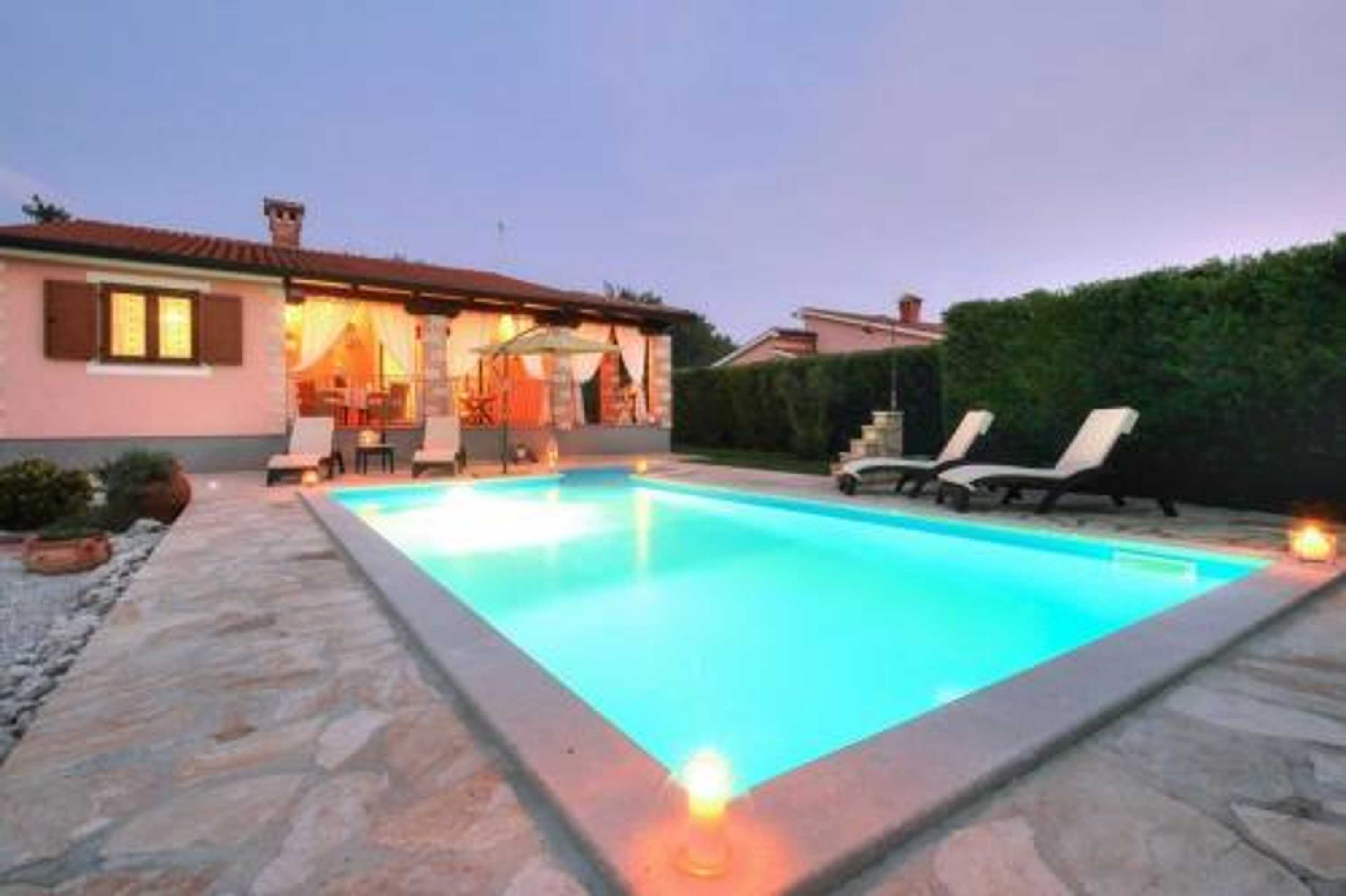 Gift card for Ferienhaus Mit Privatpool Für 6 Personen ca 110 m in Tar, Istrien Istrische Riviera Gift card for Ferienhaus Mit Privatpool Für 6 Personen ca 110 m in Tar, Istrien Istrische Riviera