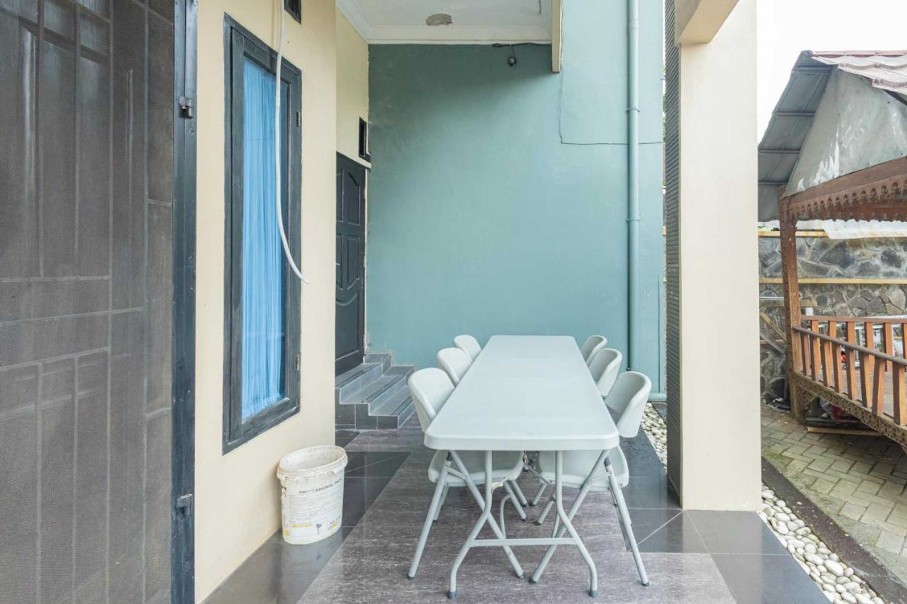 Gift card for Boss Residence Serang Mitra Reddoorz