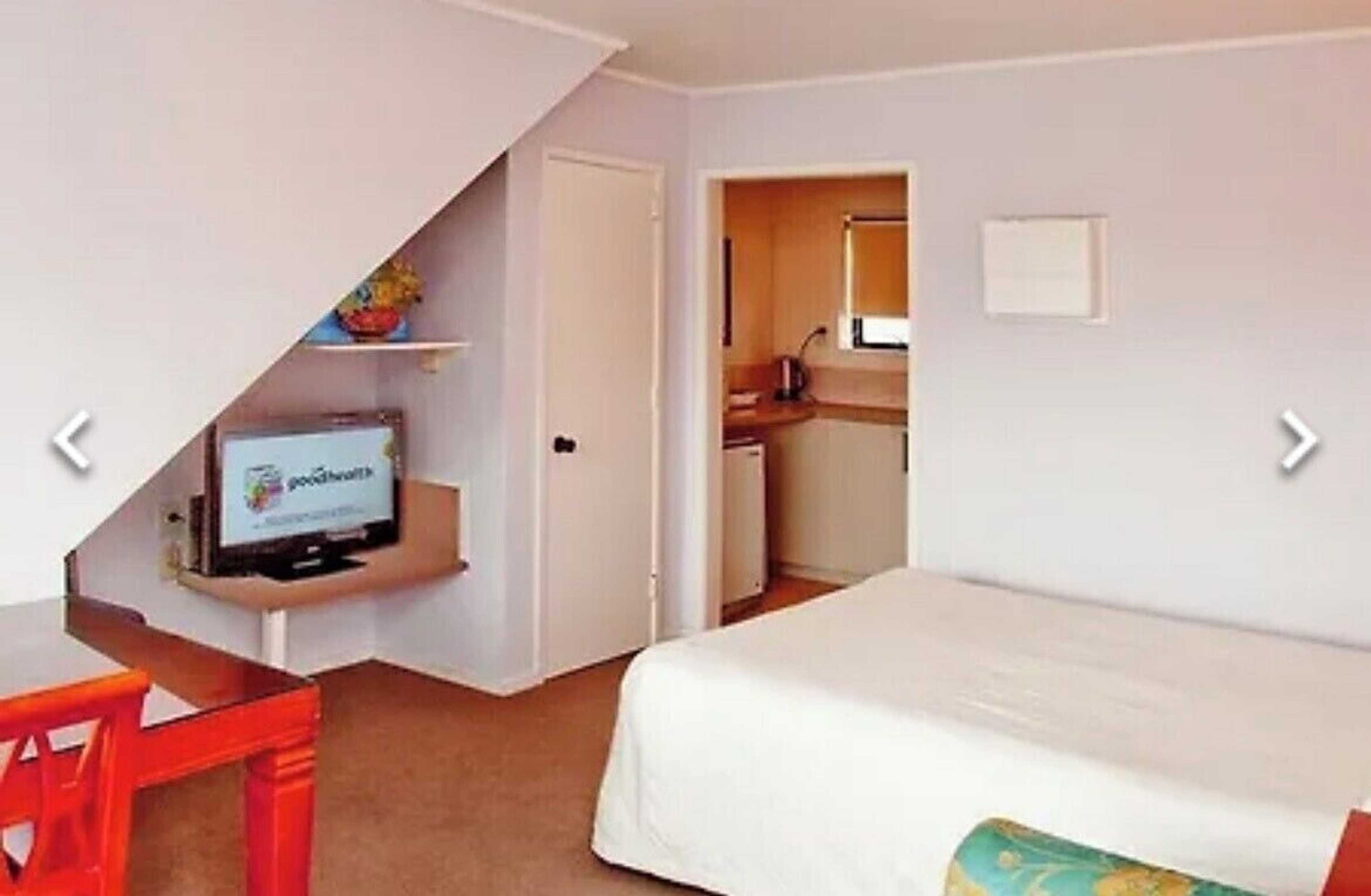 Gift card for Papakura Monument Motor Lodge Gift card for Papakura Monument Motor Lodge