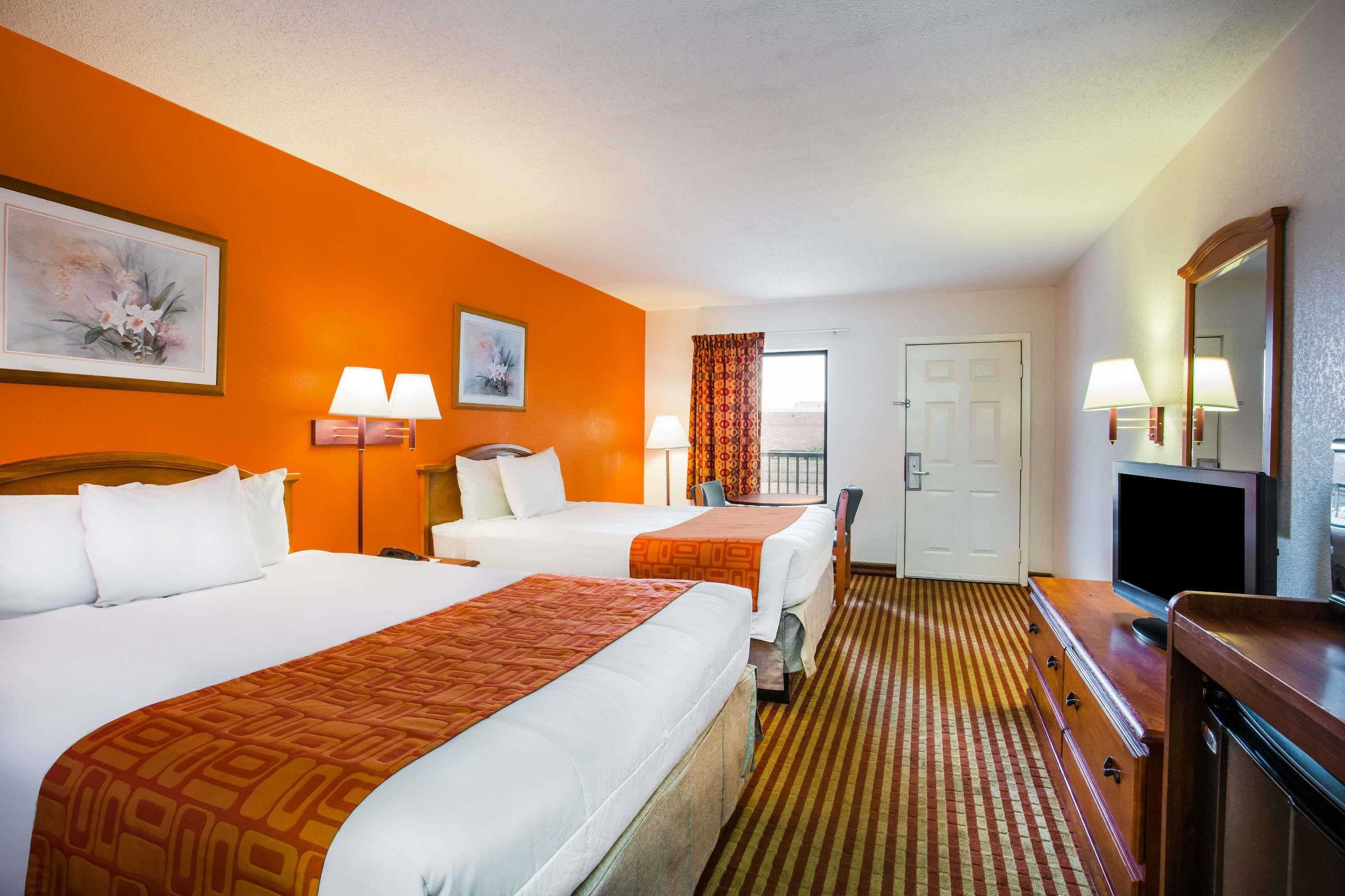Gift card for Howard Johnson by Wyndham Panama City Gift card for Howard Johnson by Wyndham Panama City