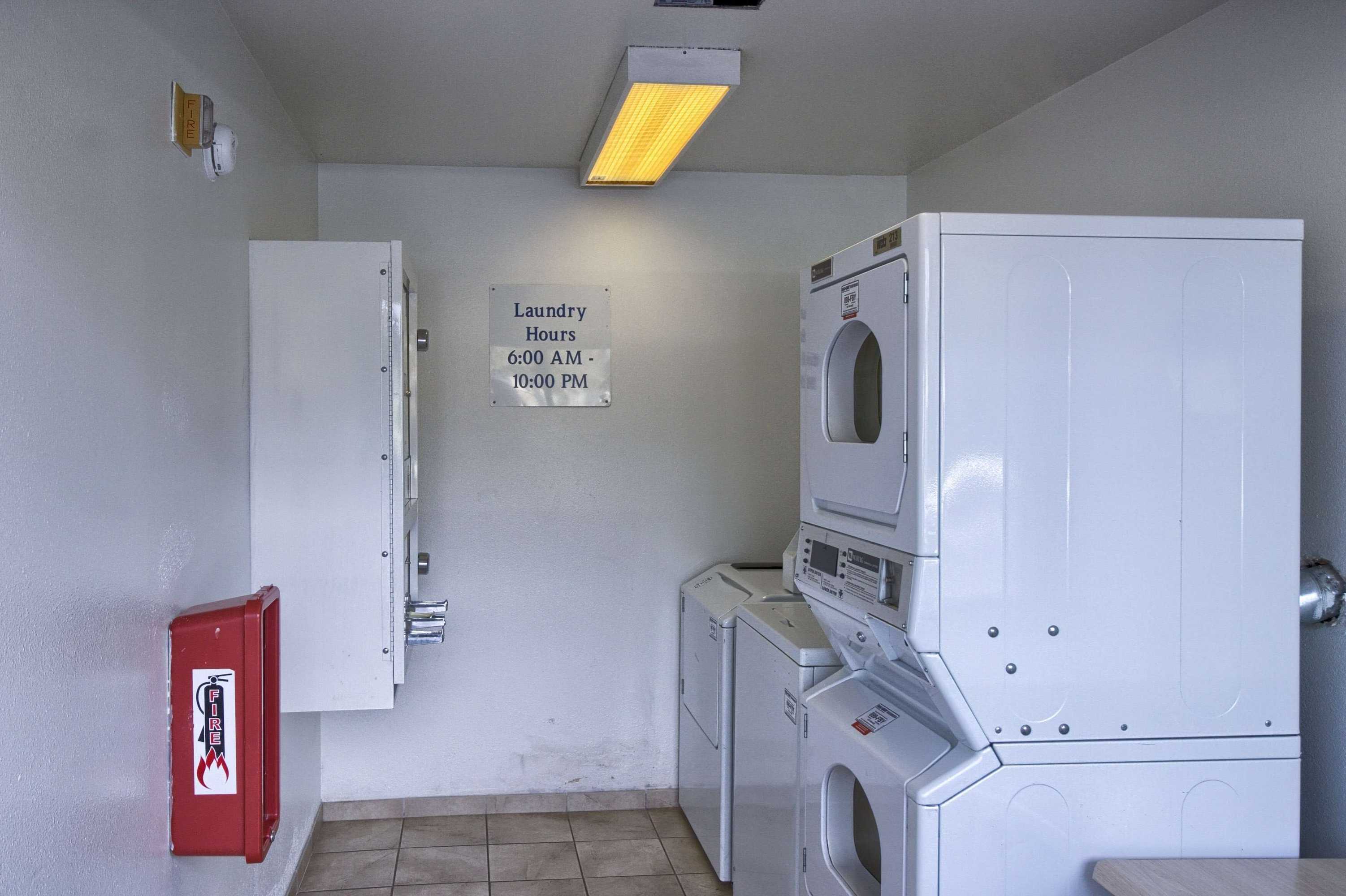 Gift card for Motel 6 Everett, WA - North