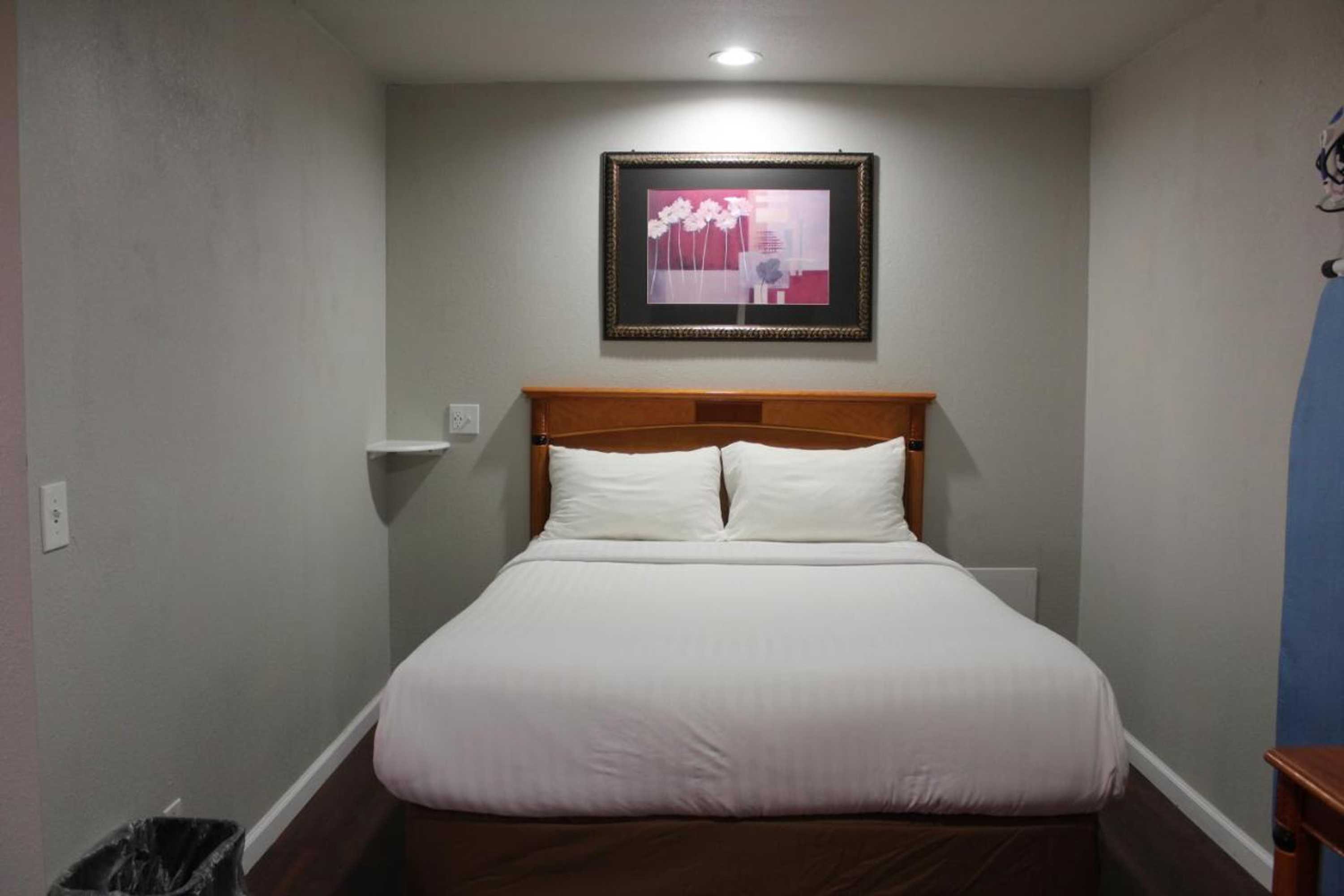 Gift card for Thunderbird Motel Las Vegas/ New Mexico