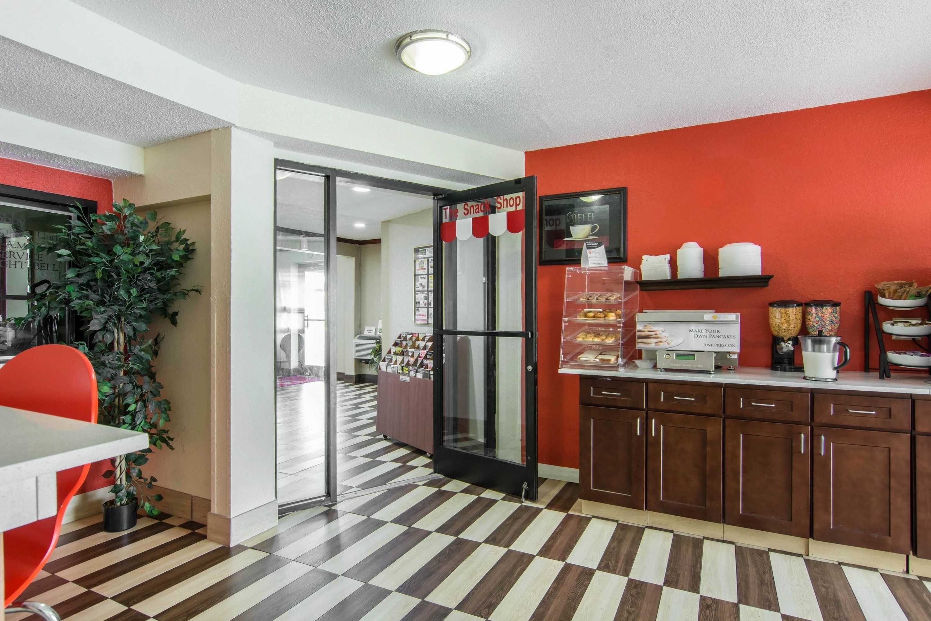 Gift card for Econo Lodge Weldon - Roanoke Rapids Gift card for Econo Lodge Weldon - Roanoke Rapids