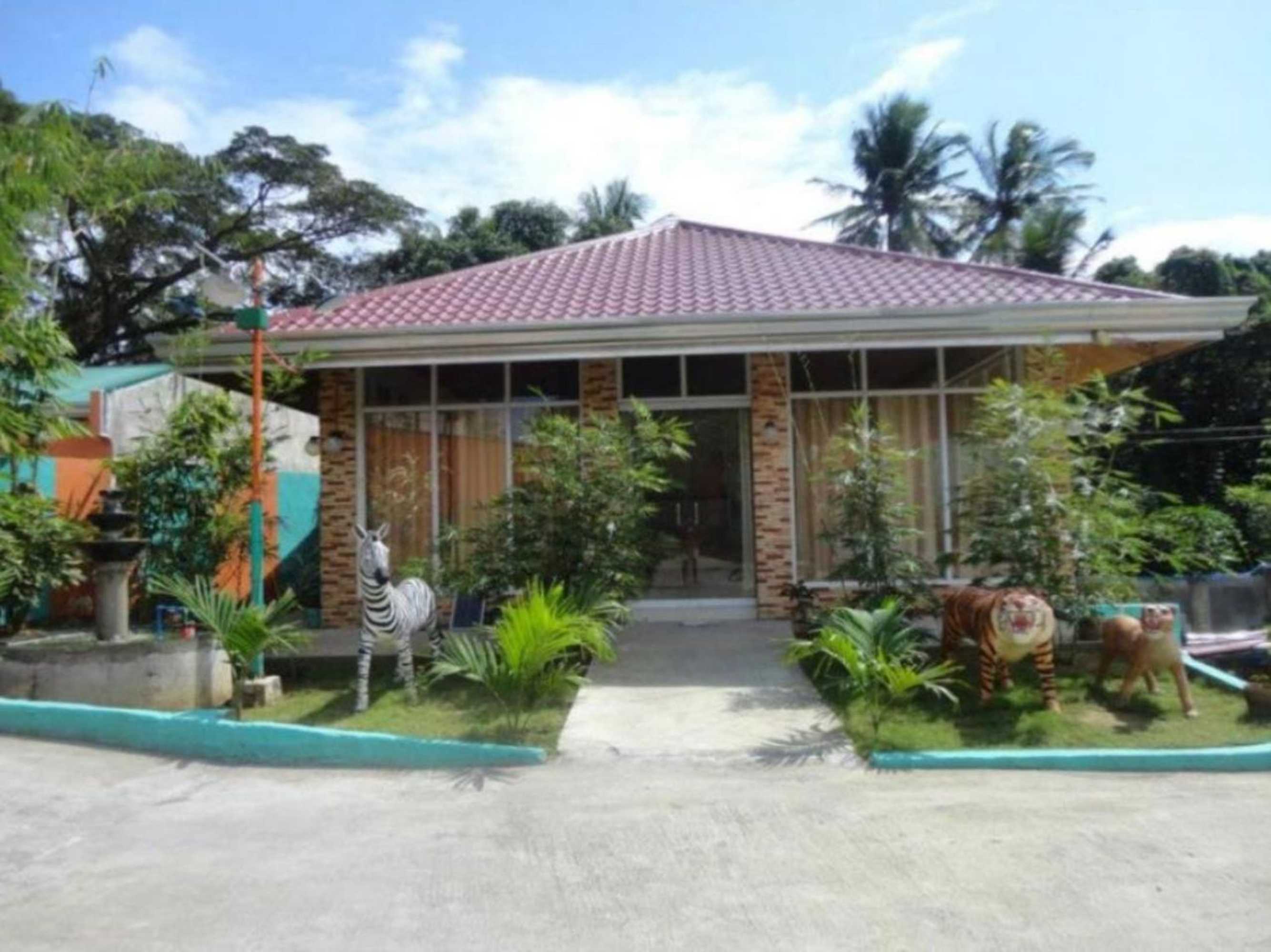Gift card for Reddoorz @ Classique Pan Oriental Hotel And Resort Batangas Gift card for Reddoorz @ Classique Pan Oriental Hotel And Resort Batangas