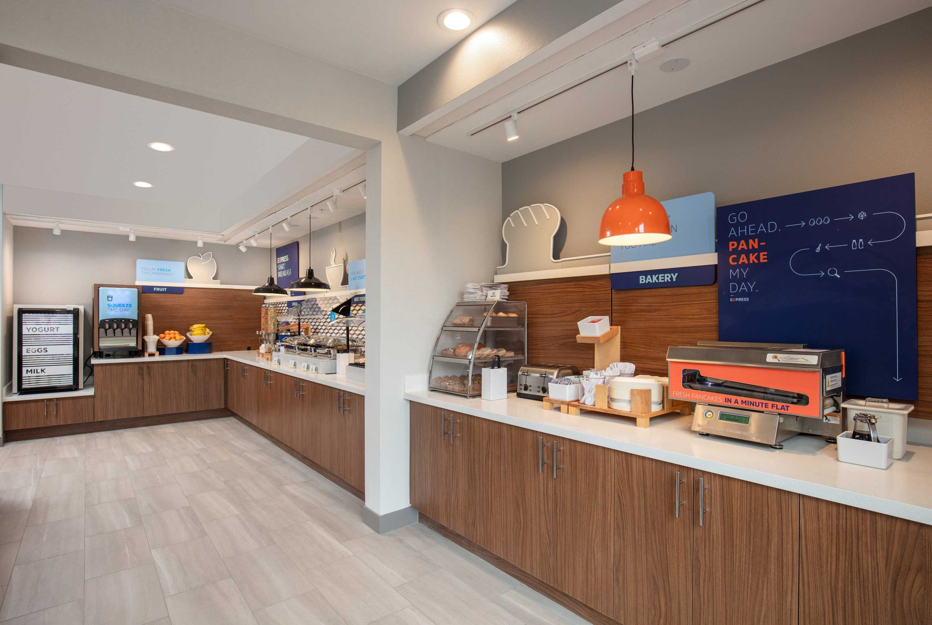 Gift card for Holiday Inn Express Bothell by Ihg Gift card for Holiday Inn Express Bothell by Ihg