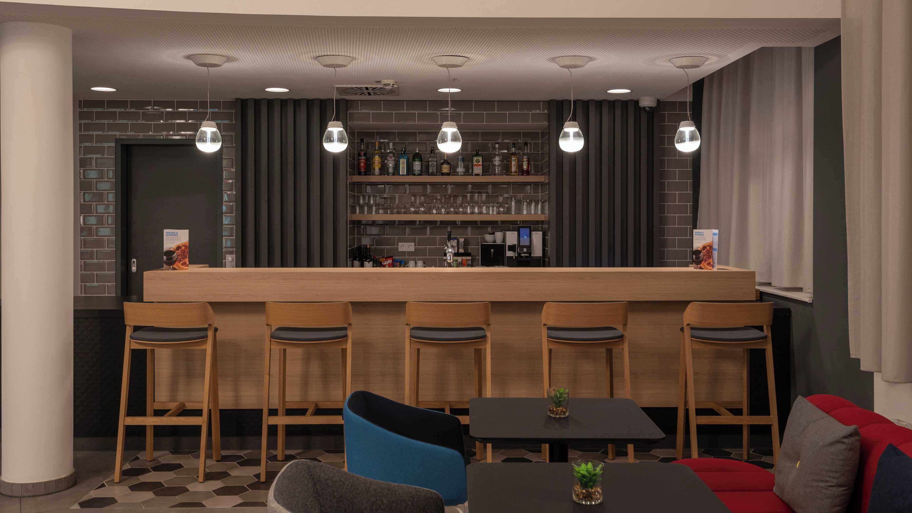 Gift card for Holiday Inn Express Heilbronn by Ihg Gift card for Holiday Inn Express Heilbronn by Ihg
