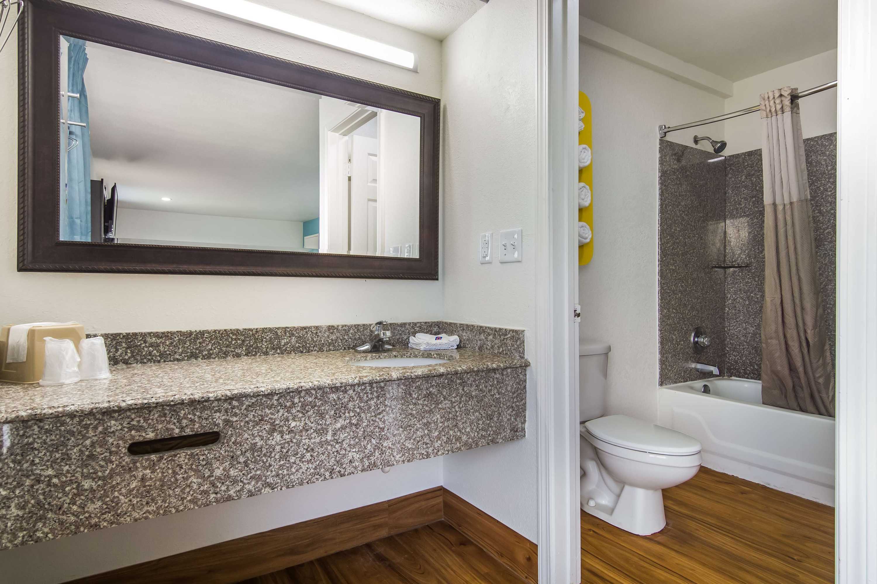 Gift card for Motel 6 Pensacola, FL - Nas