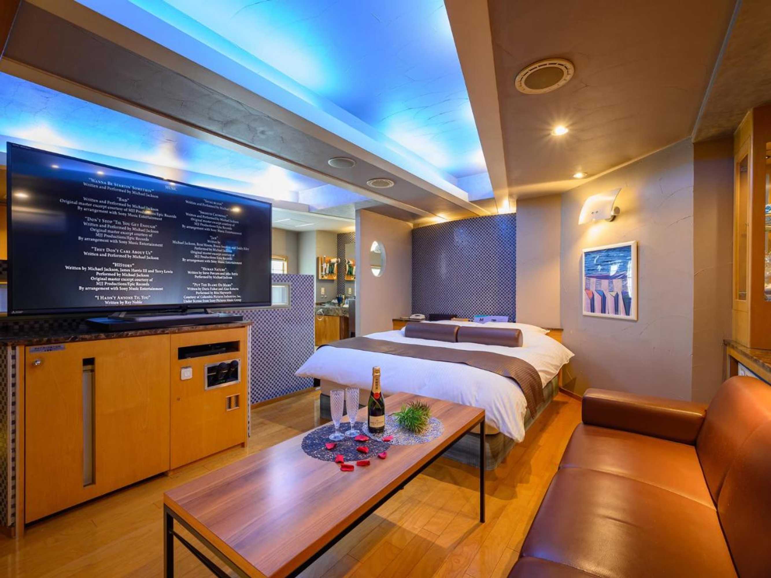 Gift card for Water Hotel Mw (love Hotel)