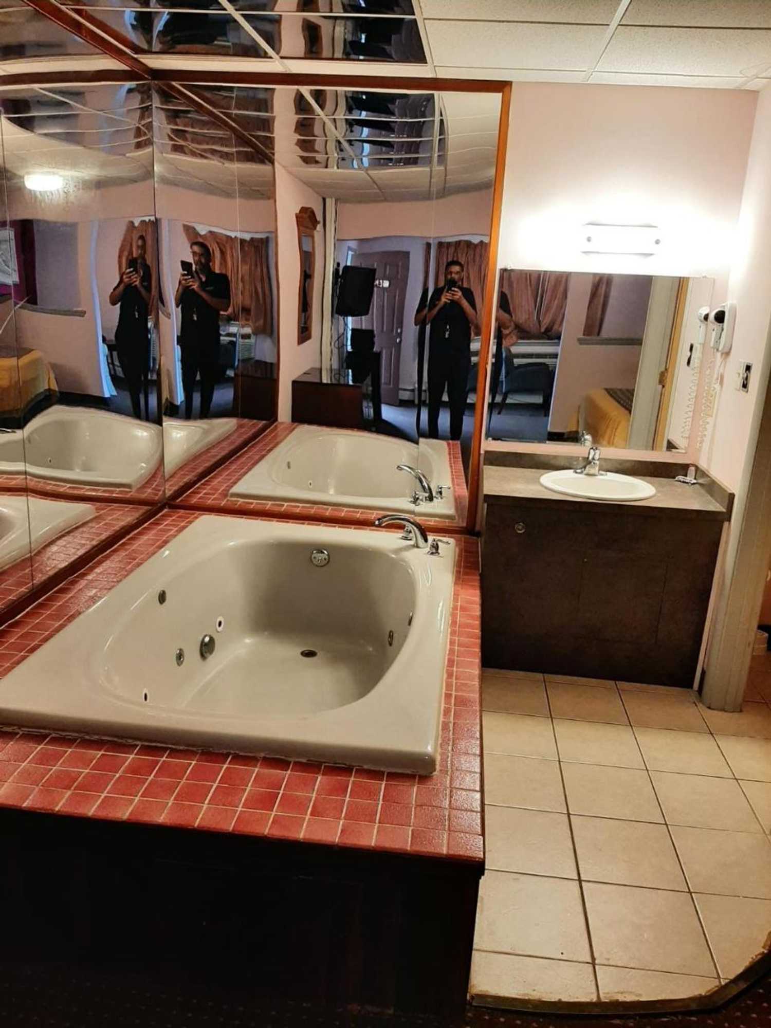 Gift card for Travelers Lodge