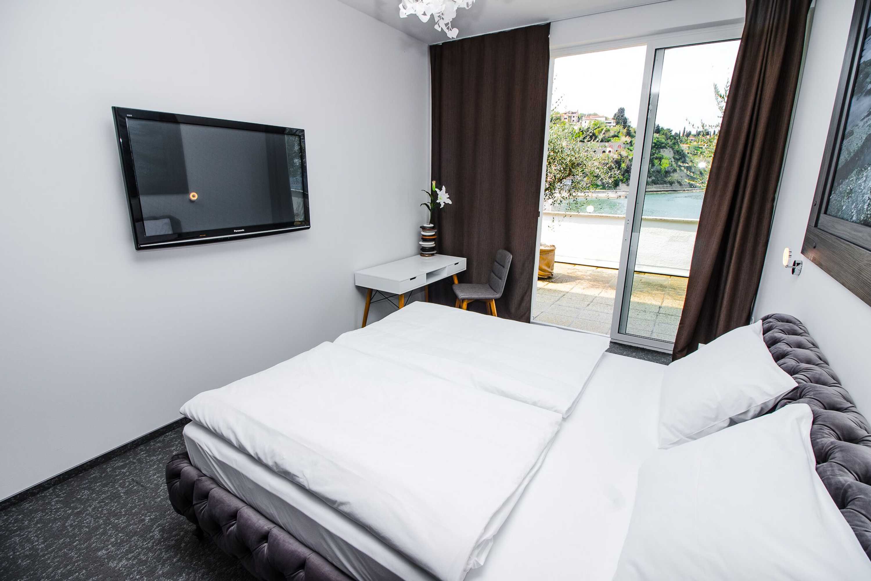 Gift card for Barbara Piran Beach Hotel Gift card for Barbara Piran Beach Hotel
