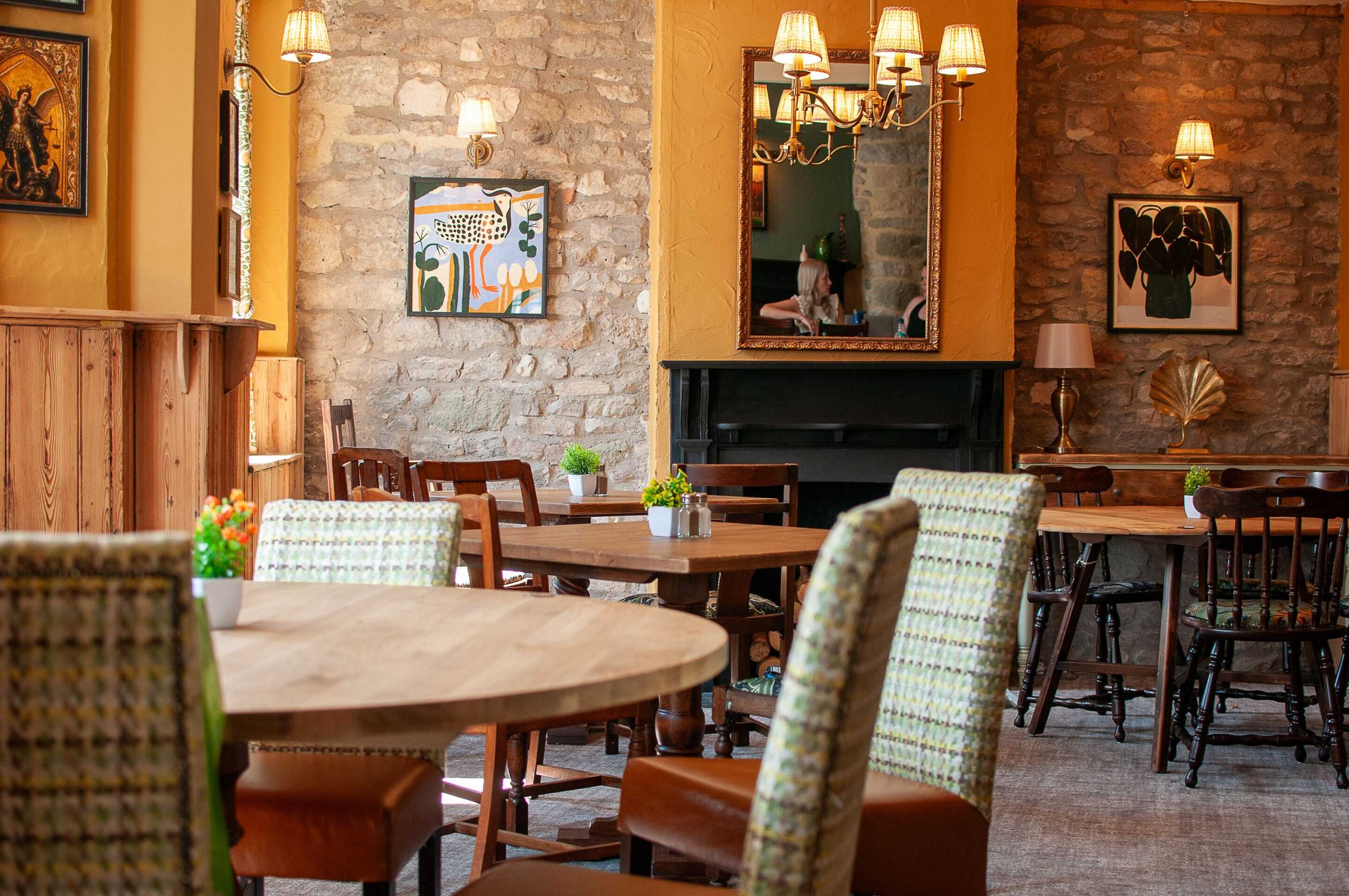 Gift card for George Inn, Mere