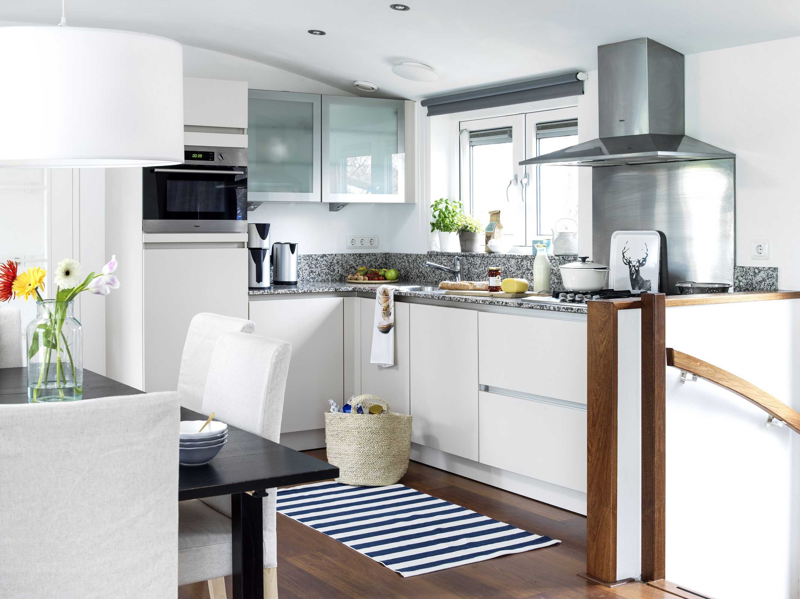 Gift card for Loosdrecht Rien Van Den Broeke Village