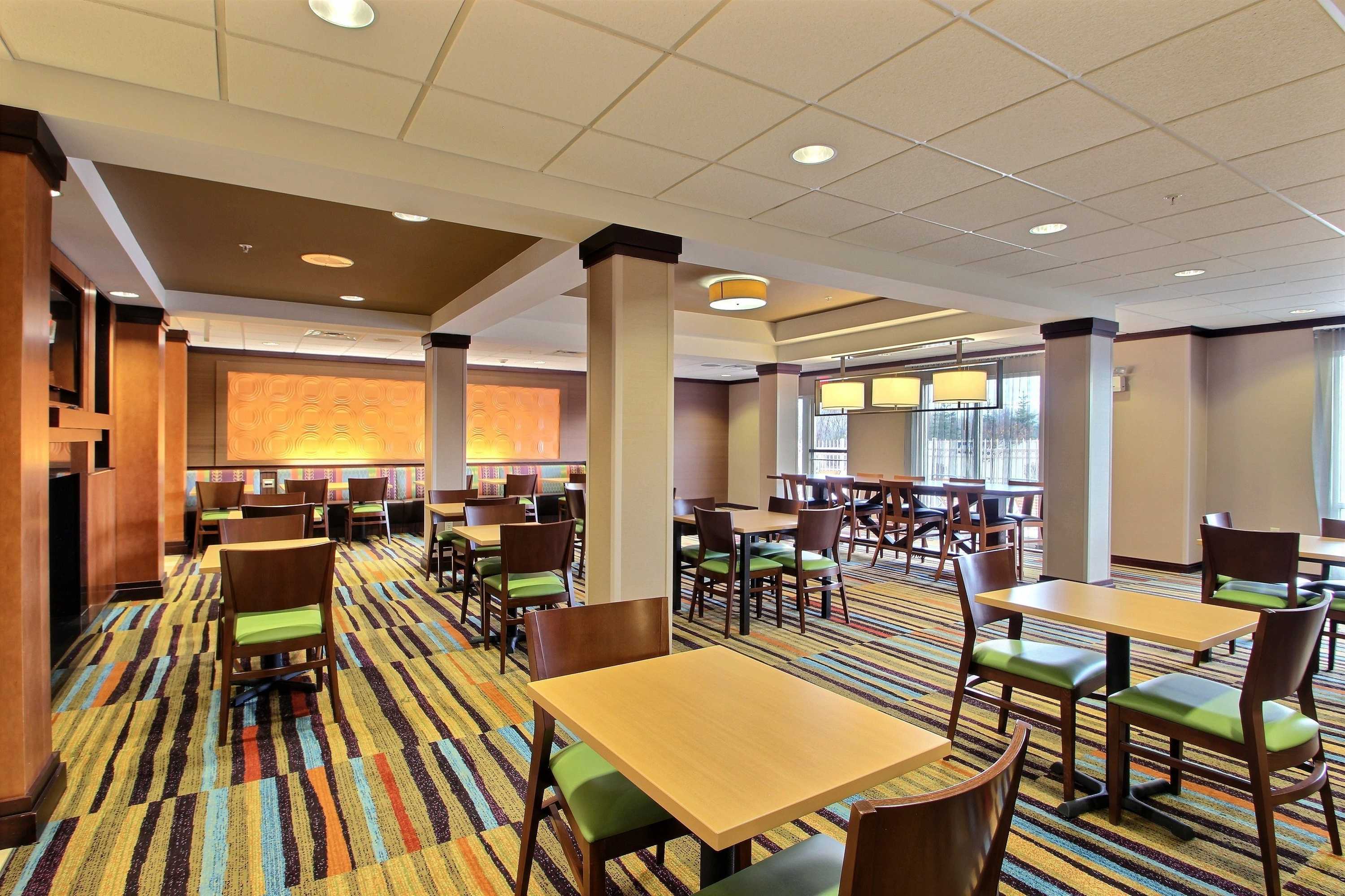 Gift card for Fairfield Inn & Suites by Marriott Milwaukee Airport Gift card for Fairfield Inn & Suites by Marriott Milwaukee Airport
