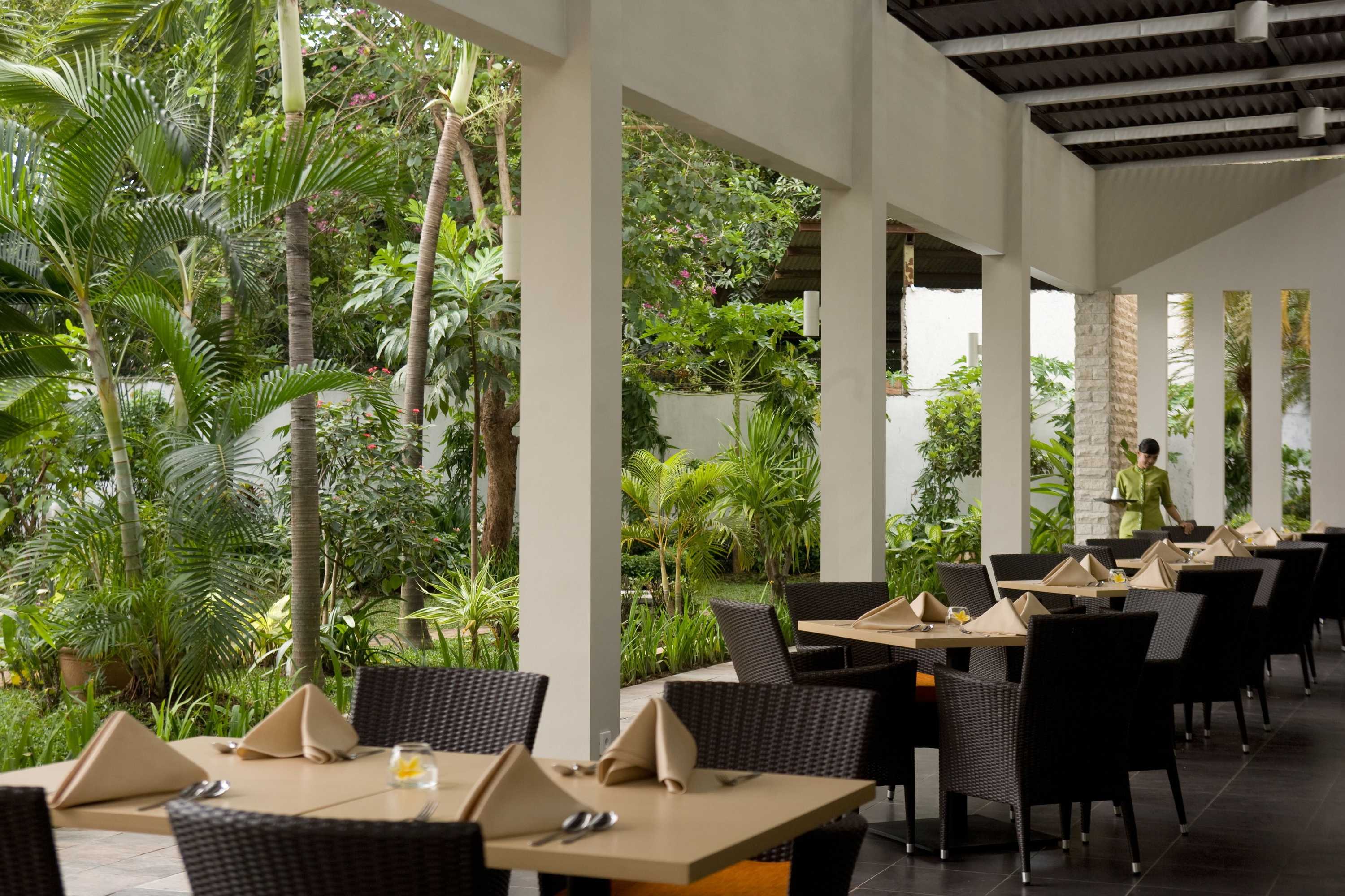 Gift card for Hotel Santika Cirebon Gift card for Hotel Santika Cirebon