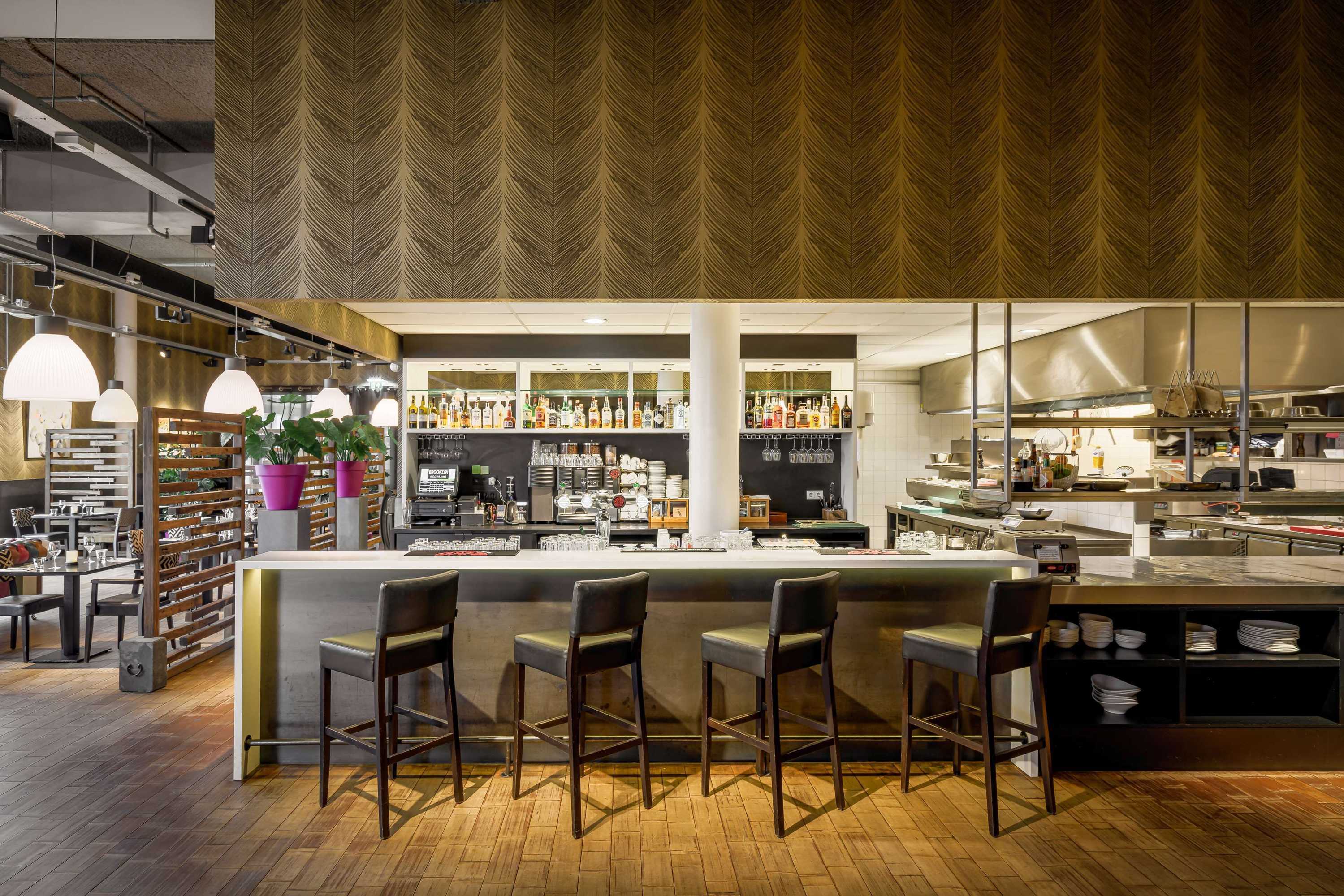 Gift card for Doubletree by Hilton Hotel Amsterdam - Ndsm Wharf Gift card for Doubletree by Hilton Hotel Amsterdam - Ndsm Wharf