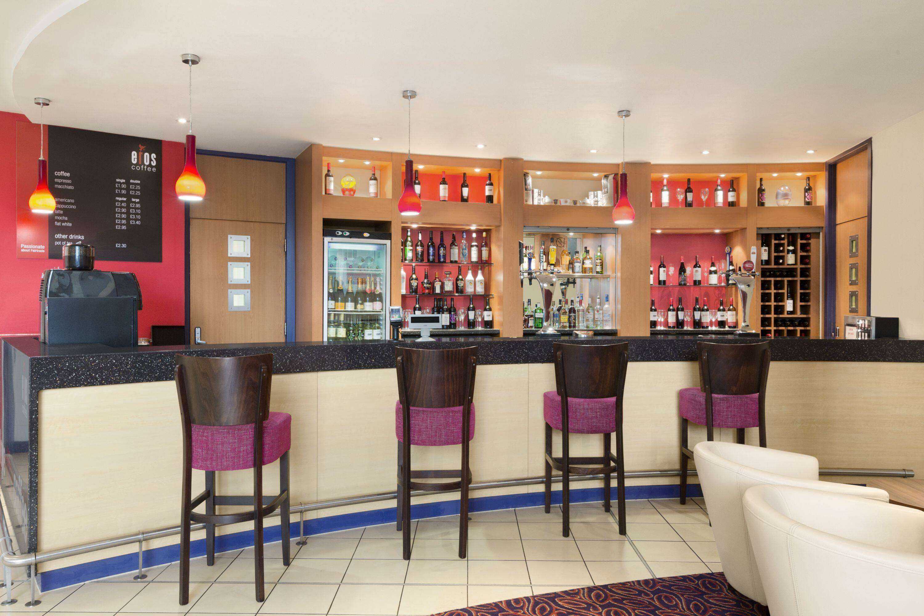 Gift card for Ramada by Wyndham London North M1 Gift card for Ramada by Wyndham London North M1