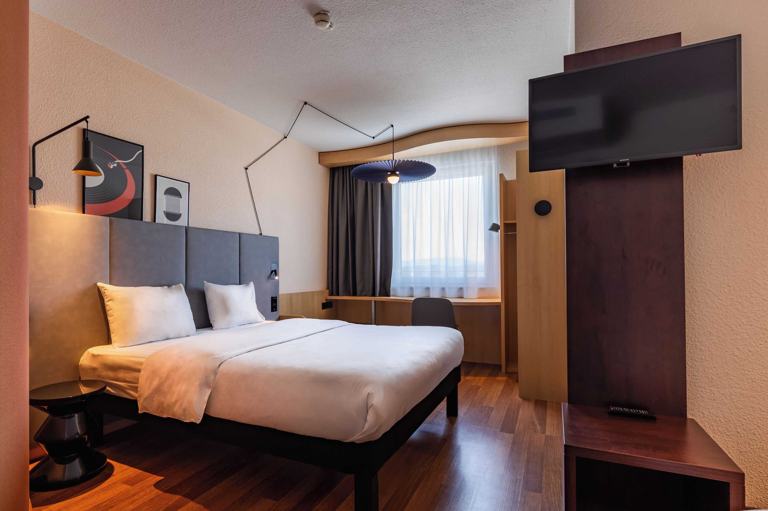 Gift card for Hotel Ibis Friedrichshafen Airport Messe Gift card for Hotel Ibis Friedrichshafen Airport Messe