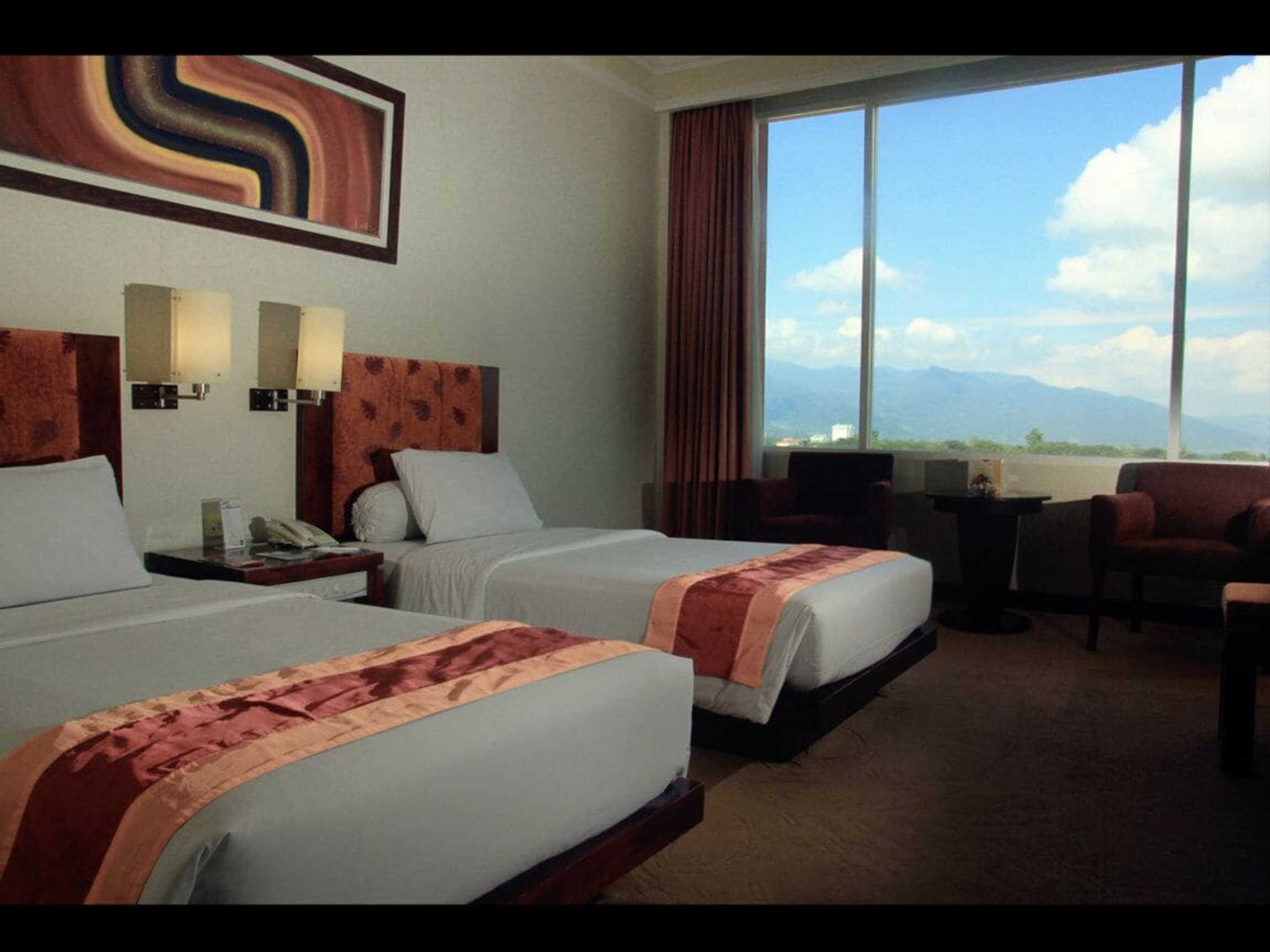 Gift card for Grand Wahid Hotel Salatiga Gift card for Grand Wahid Hotel Salatiga