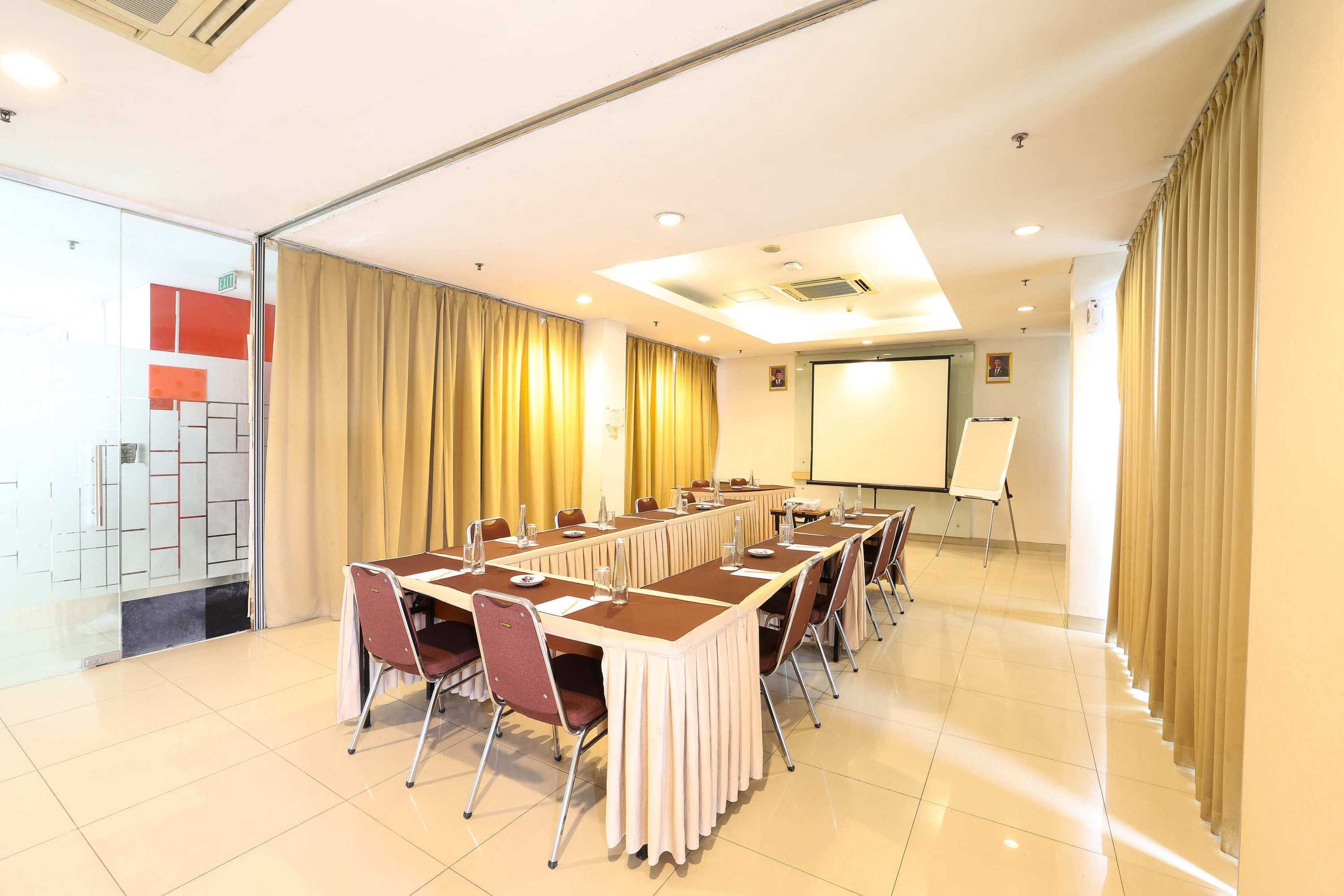 Gift card for Amaris Hotel Bekasi Barat Gift card for Amaris Hotel Bekasi Barat