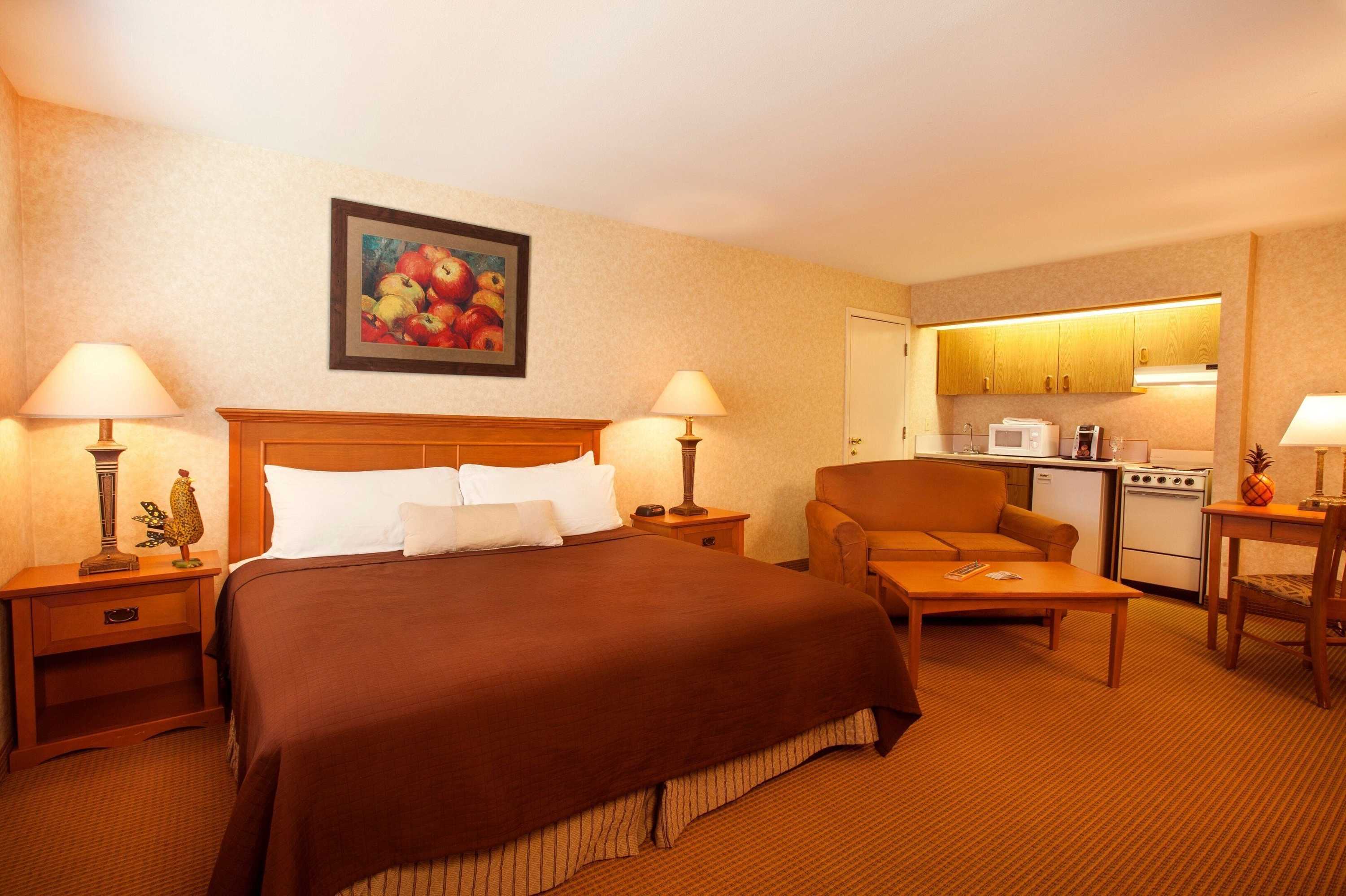 Gift card for Cousins Country Inn