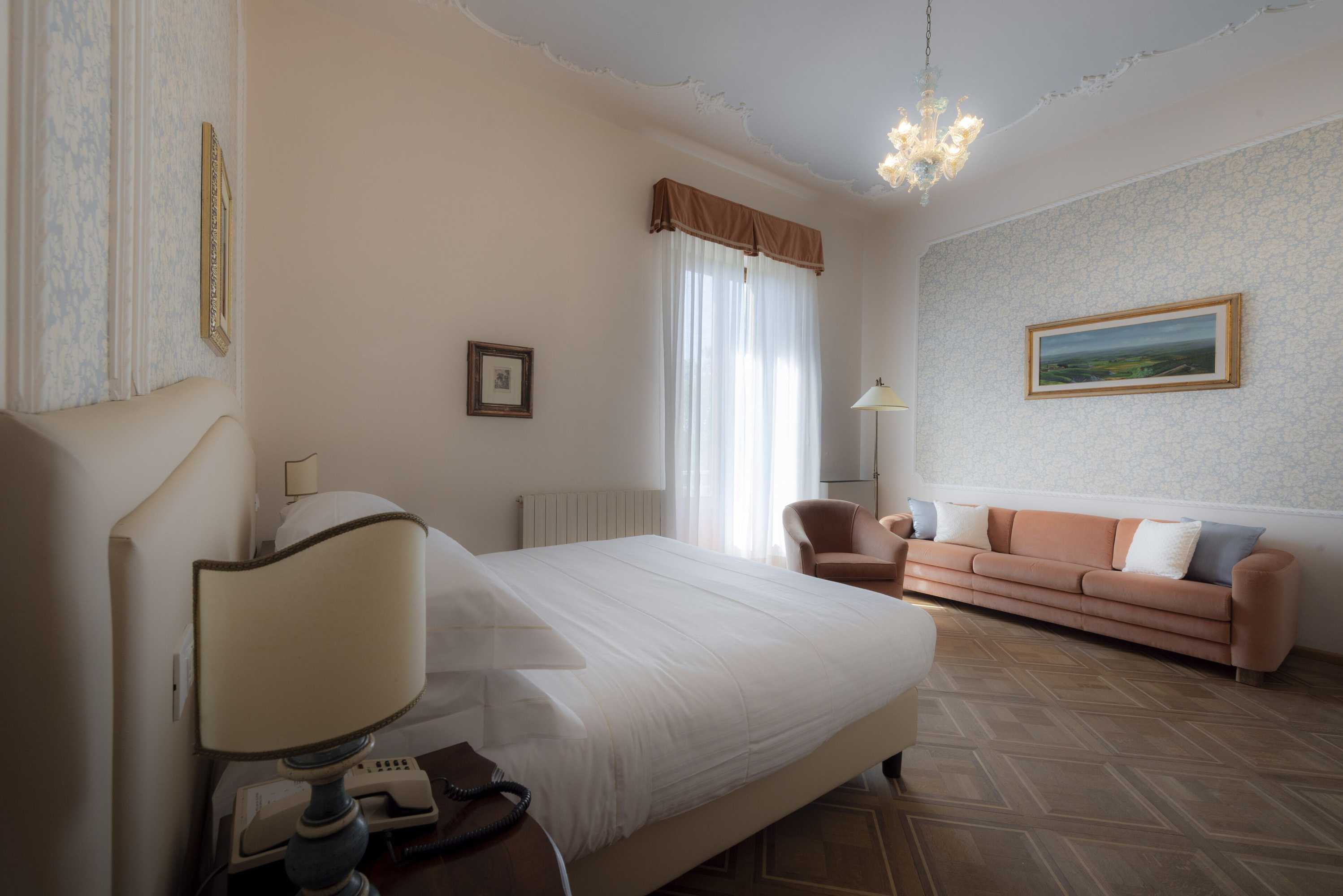 Gift card for Villa Scacciapensieri Boutique Hotel Gift card for Villa Scacciapensieri Boutique Hotel