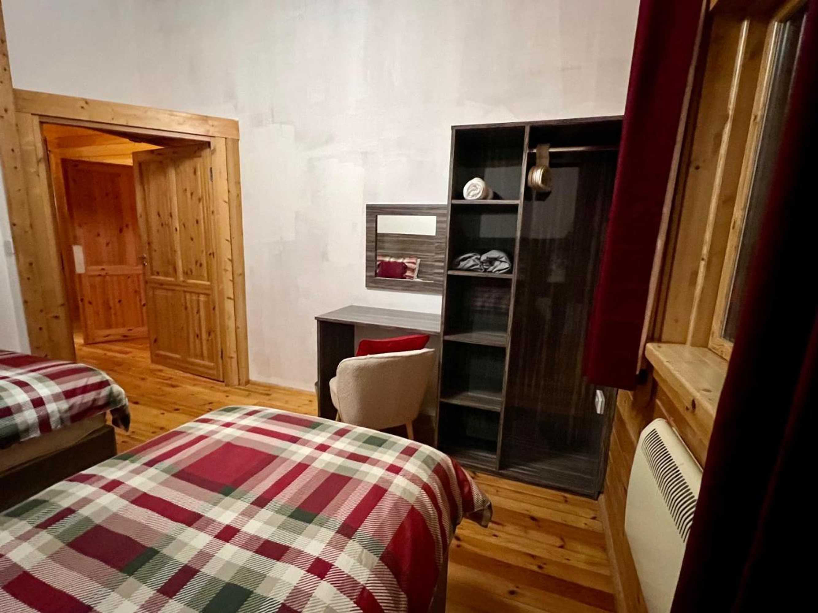 Gift card for Tufty Lodge, Lake Pochard Lodge 9