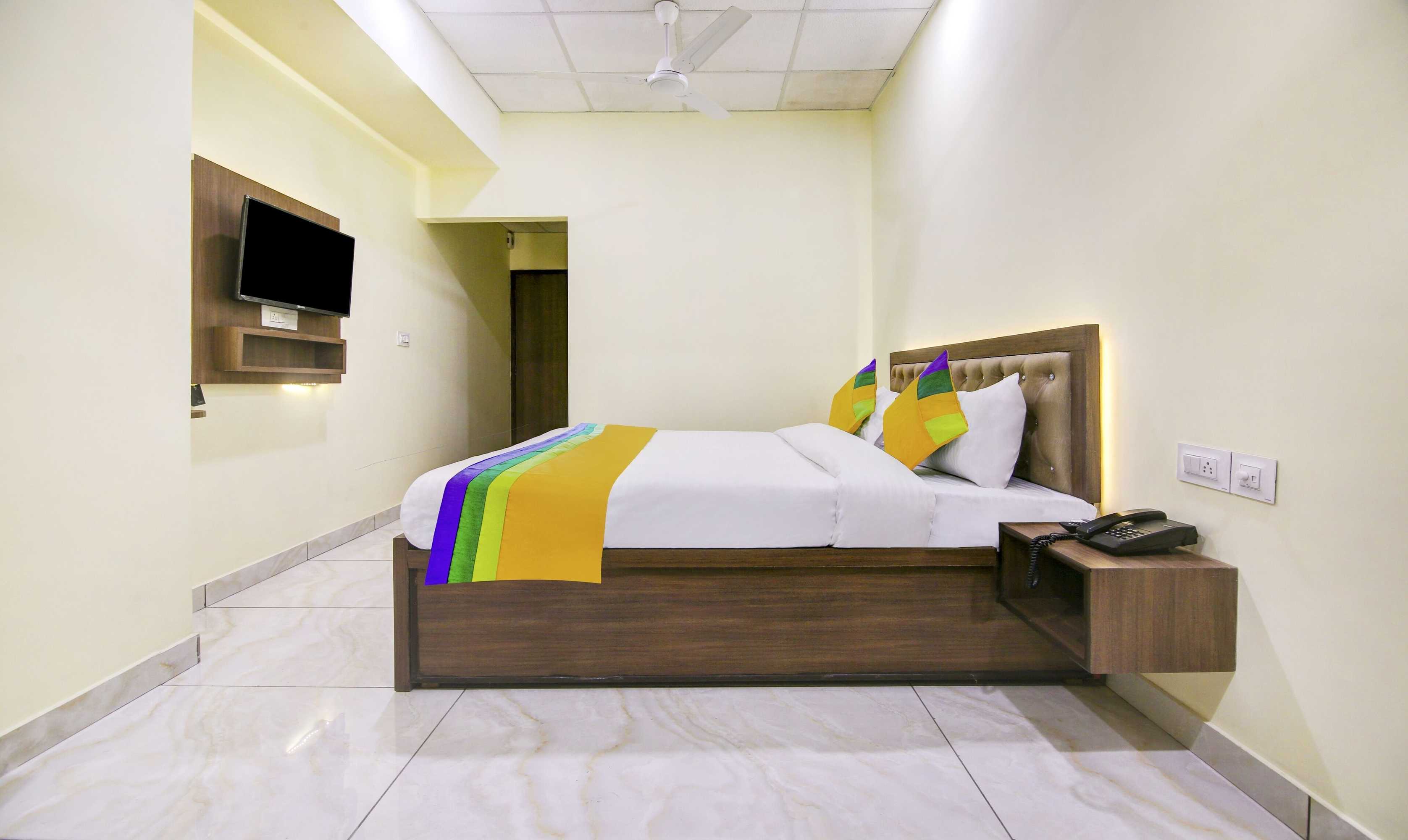 Gift card for Itsy Hotels Oasis Inn Gift card for Itsy Hotels Oasis Inn