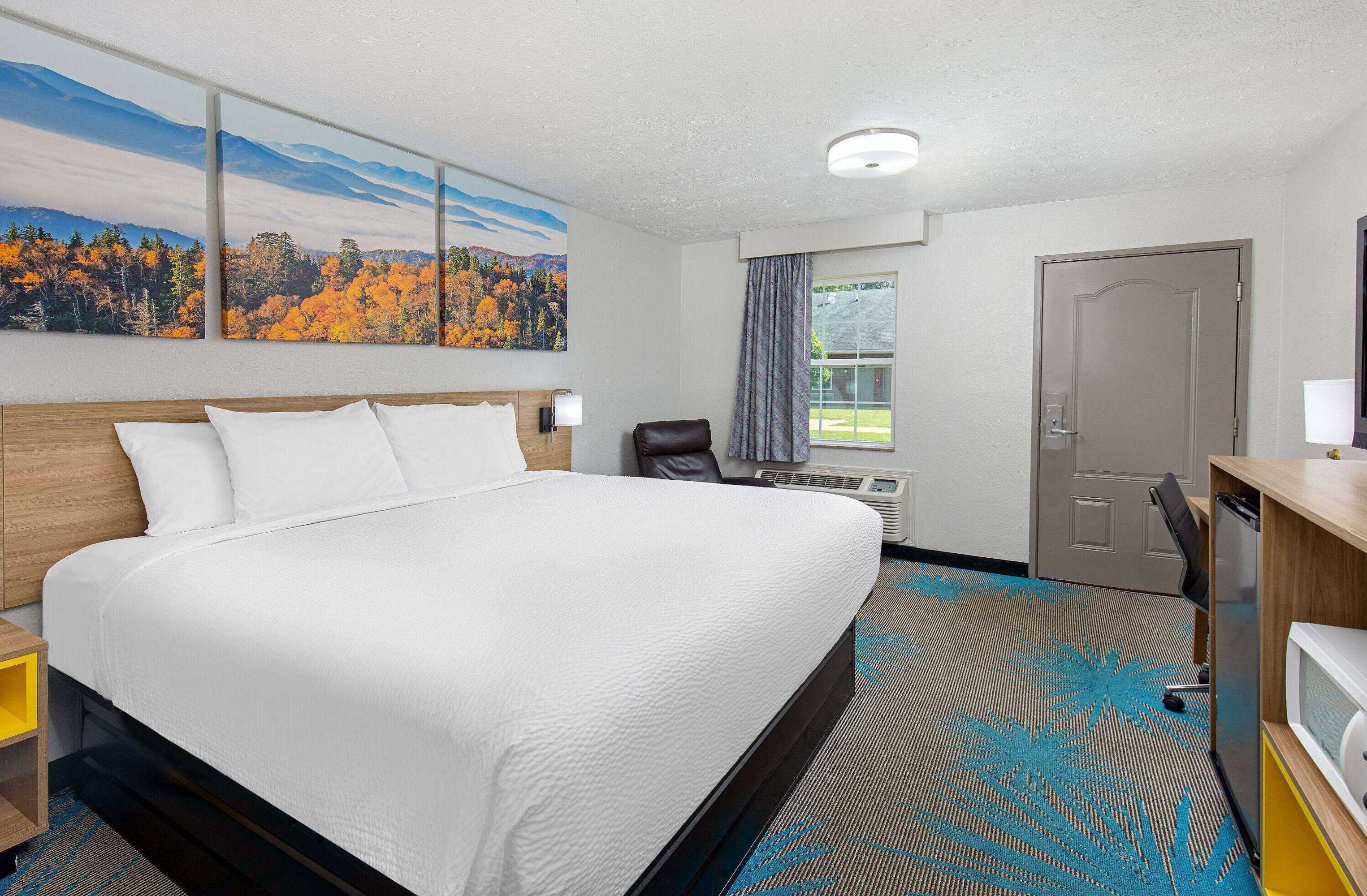 Gift card for Days Inn by Wyndham Savannah Gift card for Days Inn by Wyndham Savannah
