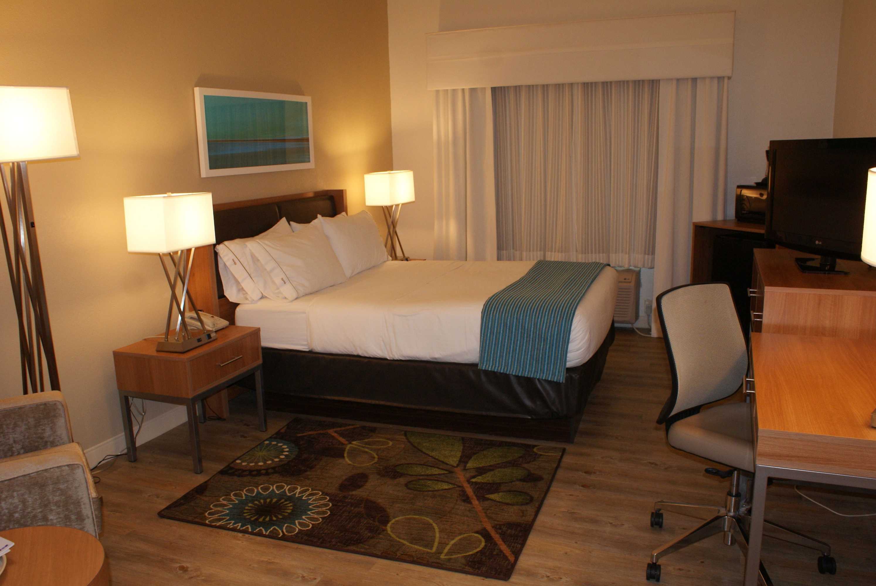 Gift card for Holiday Inn Express Pittsburgh North by Ihg Gift card for Holiday Inn Express Pittsburgh North by Ihg