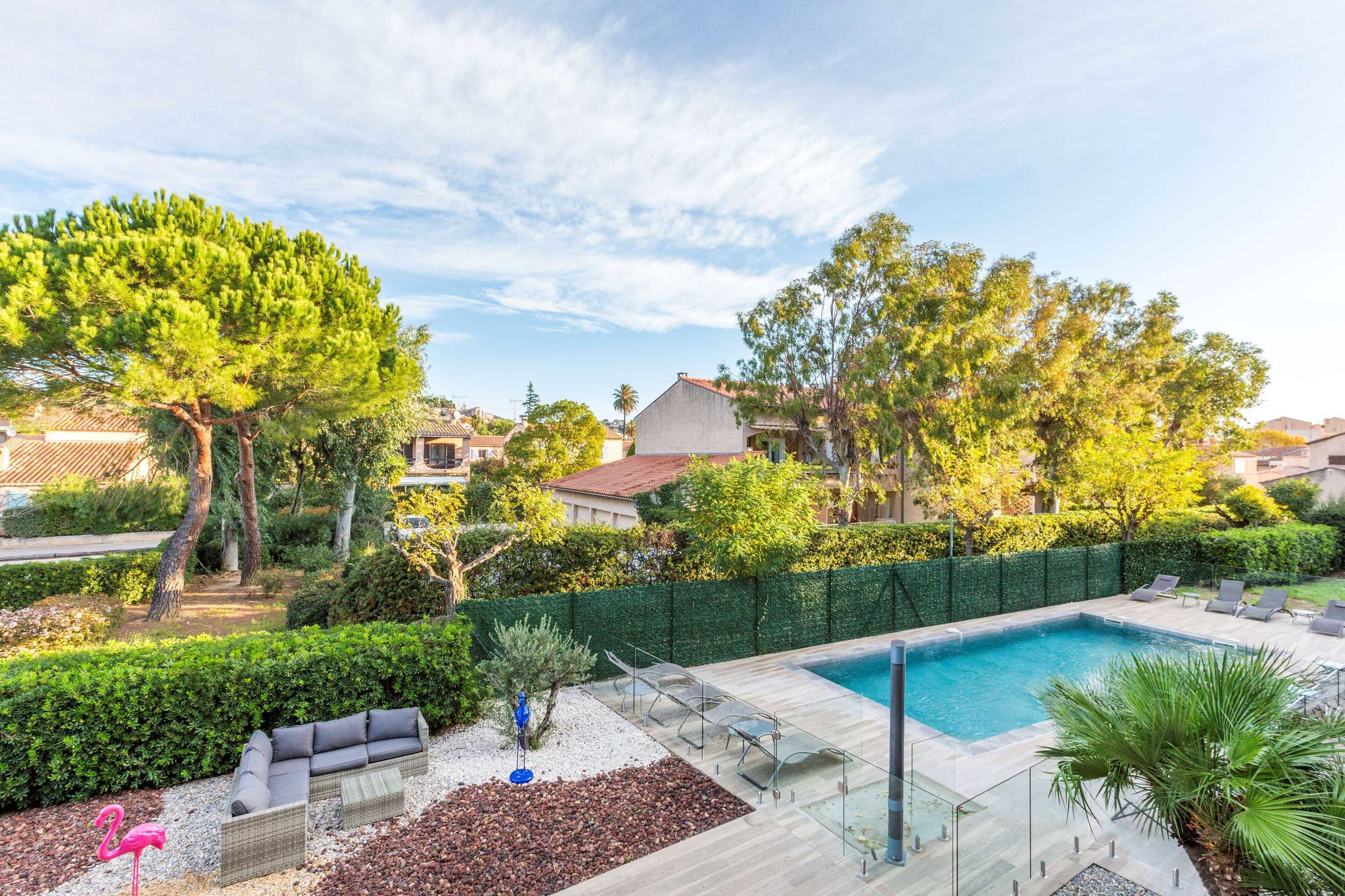 Gift card for Best Western Plus Hotel Hyeres Cote D'azur, Hyeres Gift card for Best Western Plus Hotel Hyeres Cote D'azur, Hyeres