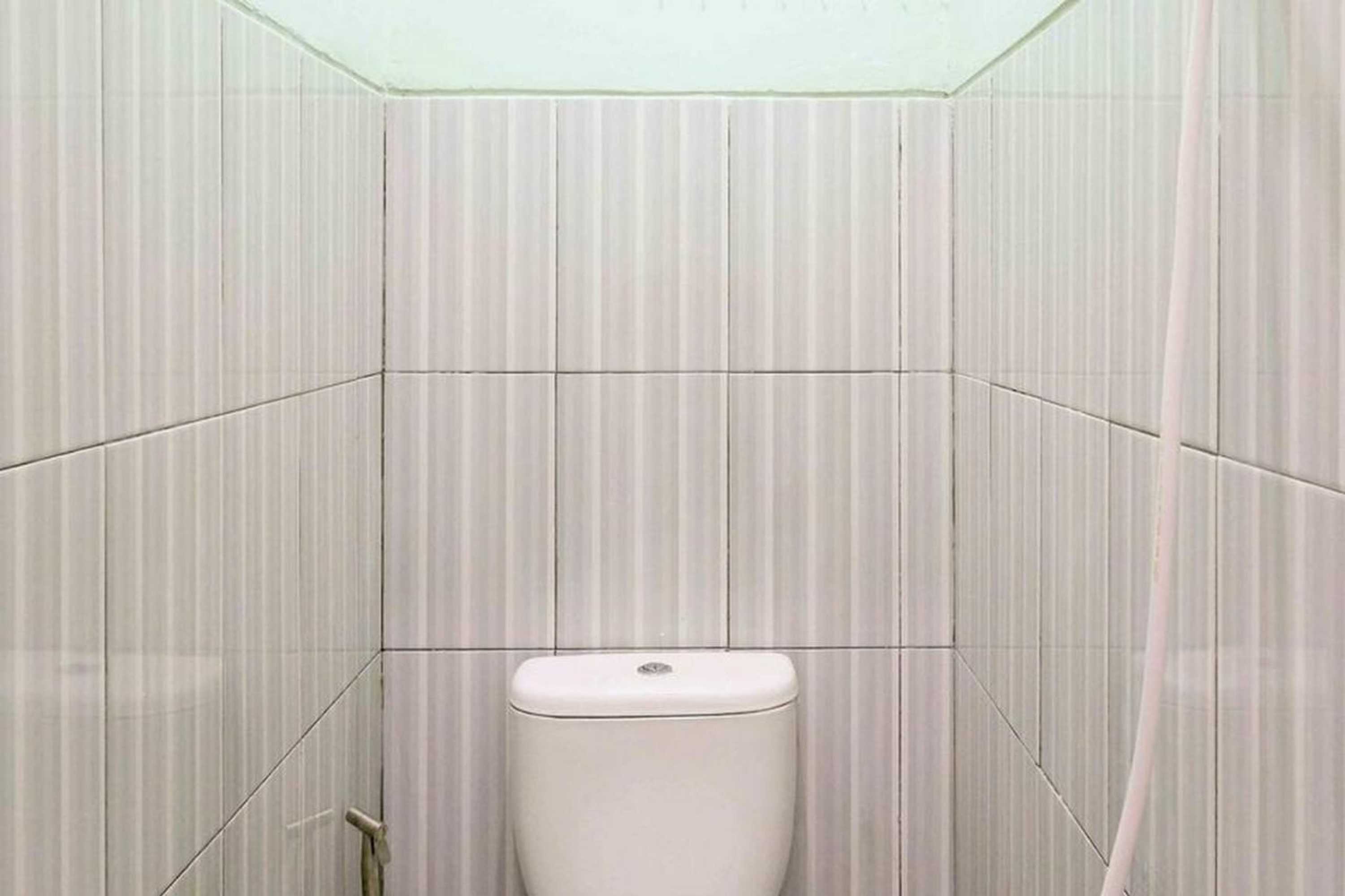 Gift card for Griya Zukarnaen Syariah Mitra Reddoorz Gift card for Griya Zukarnaen Syariah Mitra Reddoorz