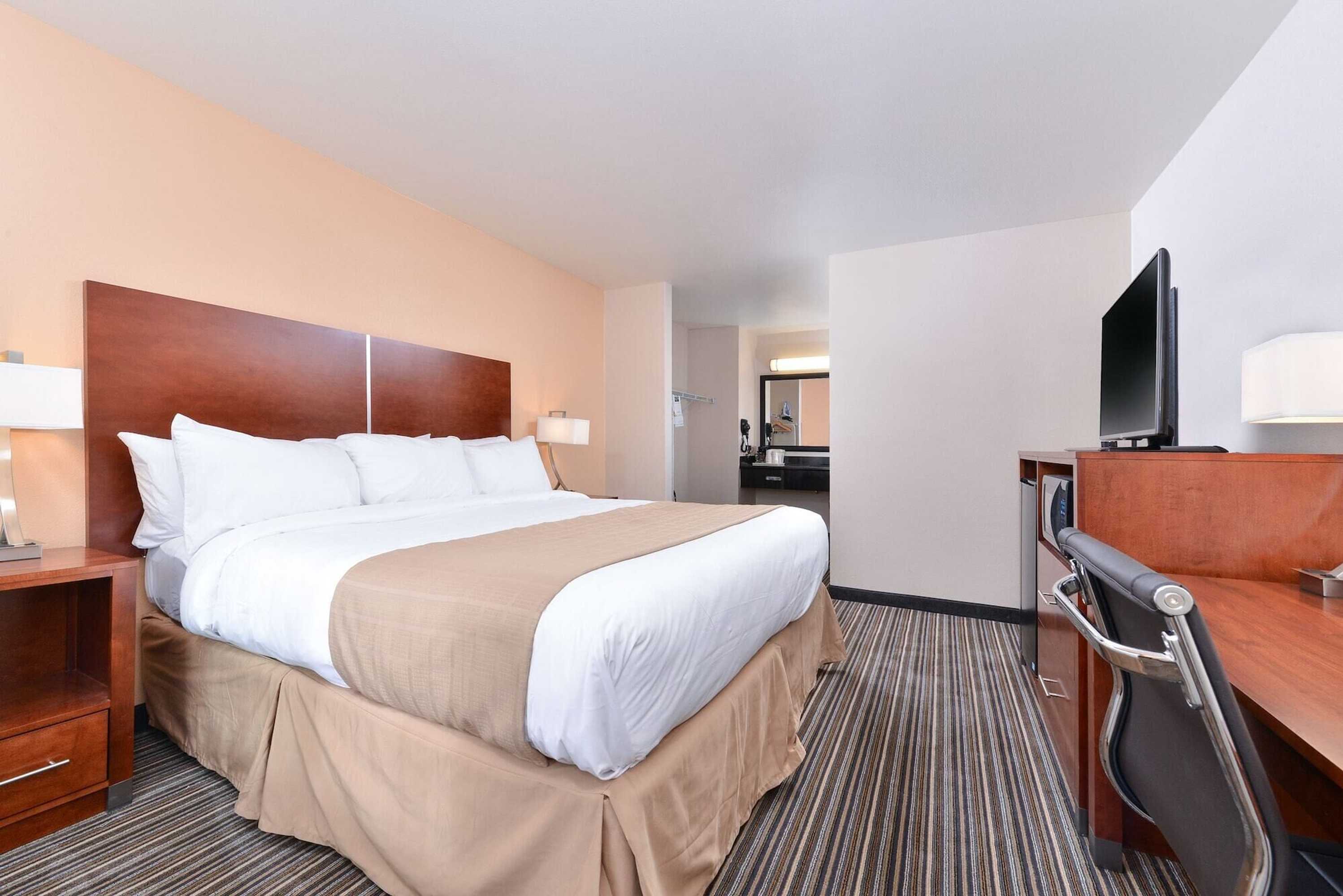 Gift card for Motel 6 Martinez, Ca