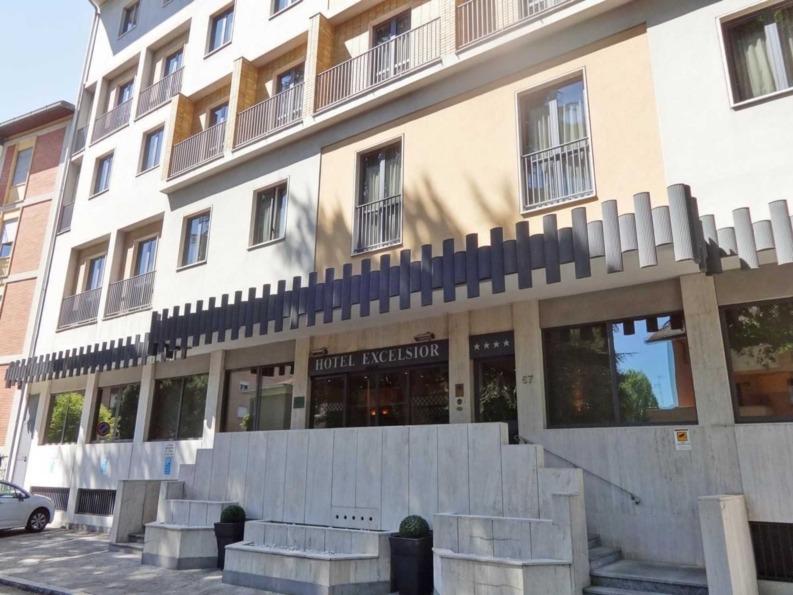 Gift card for Hotel Excelsior Magenta Gift card for Hotel Excelsior Magenta