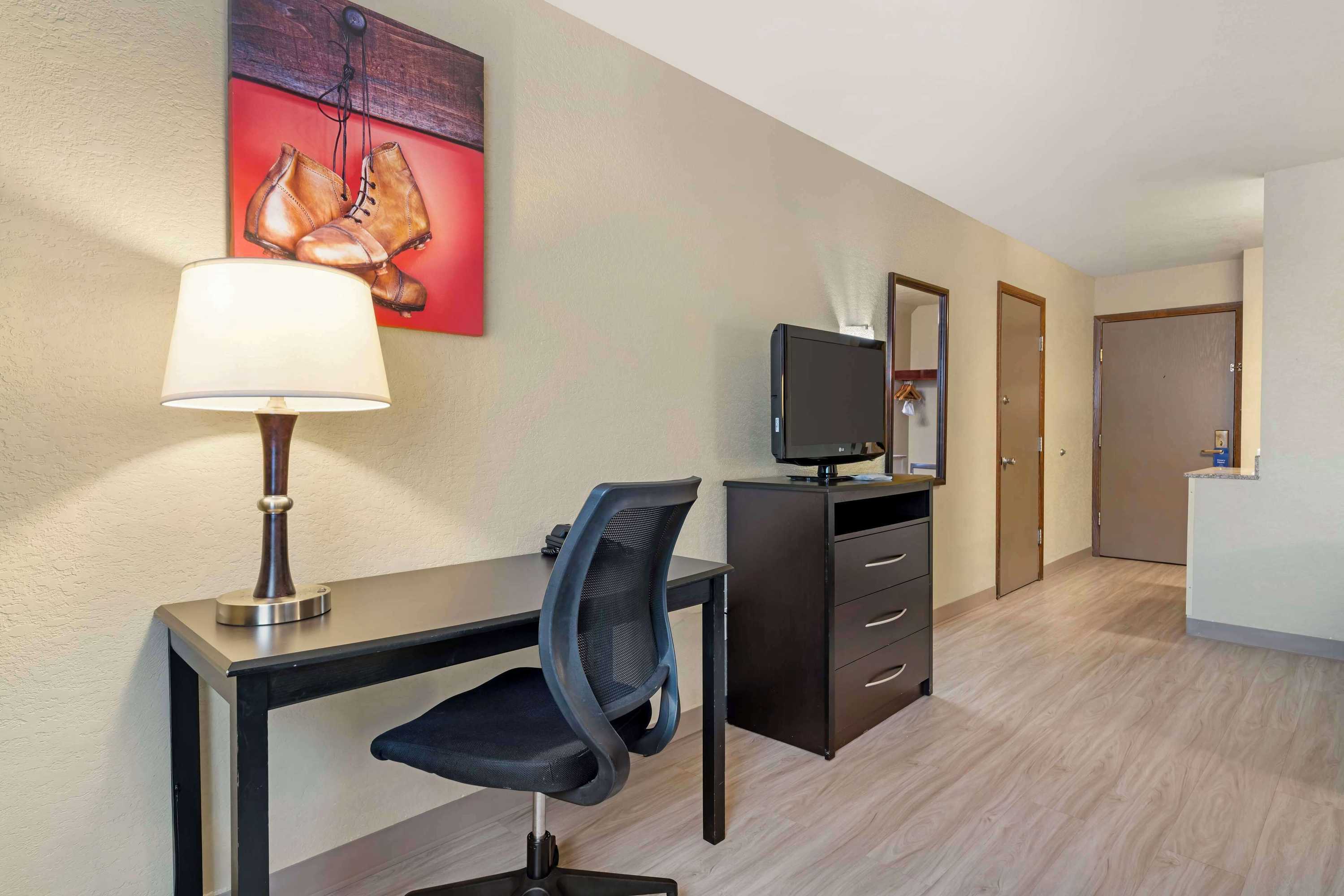 Gift card for Best Western Green Bay Inn Conference Center Gift card for Best Western Green Bay Inn Conference Center